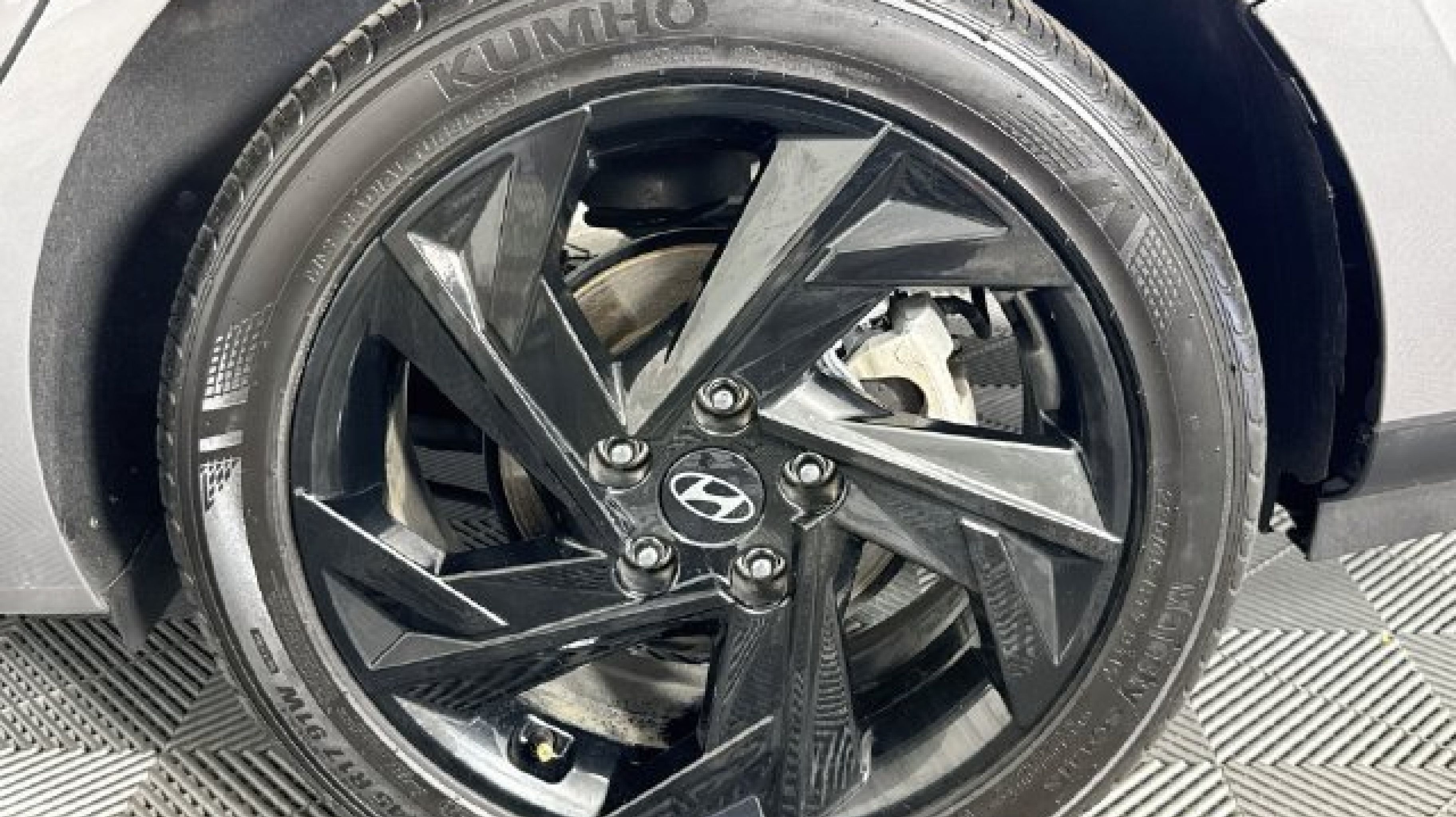2026 Hyundai Elantra 35
