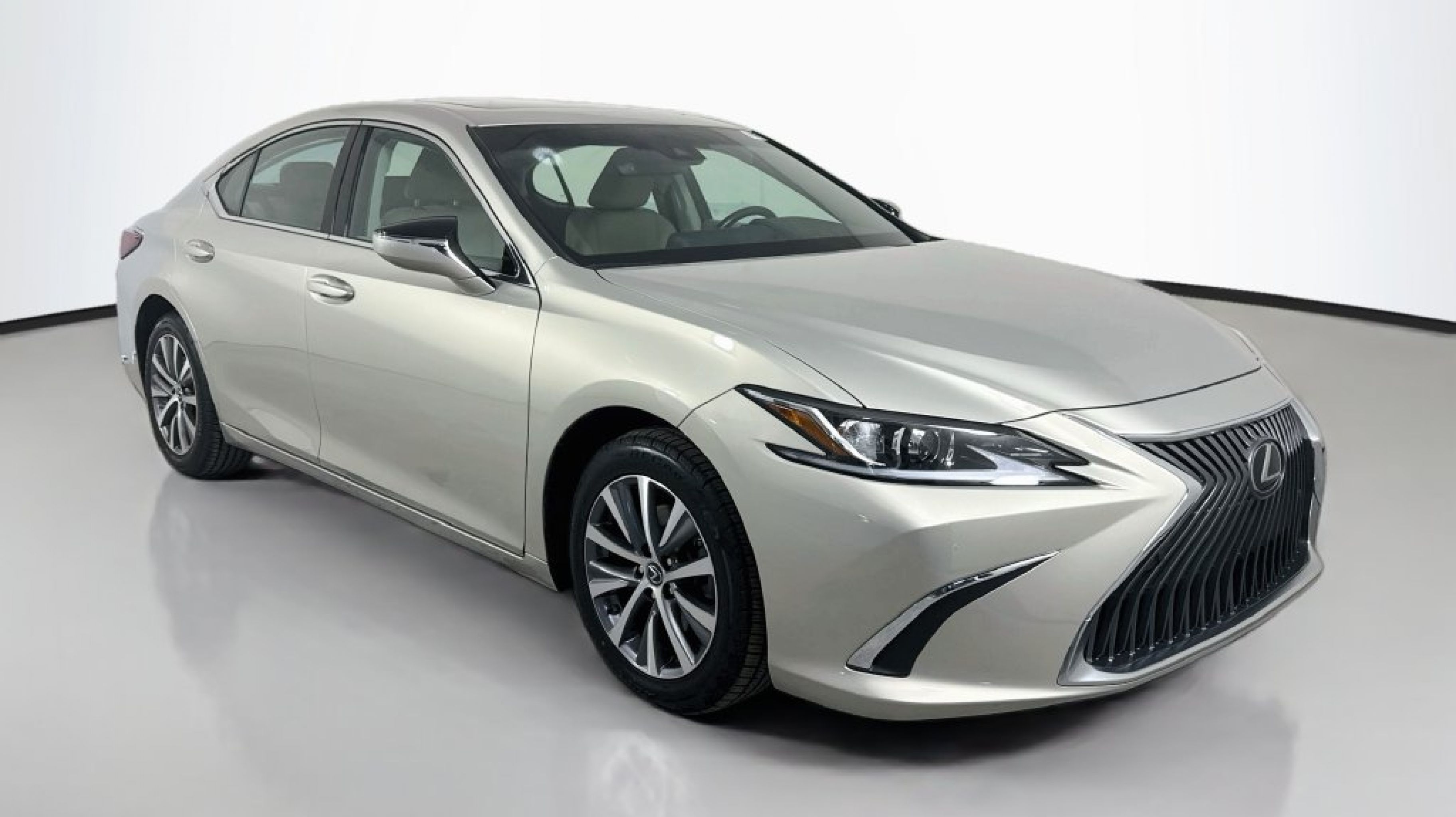 2021 Lexus ES