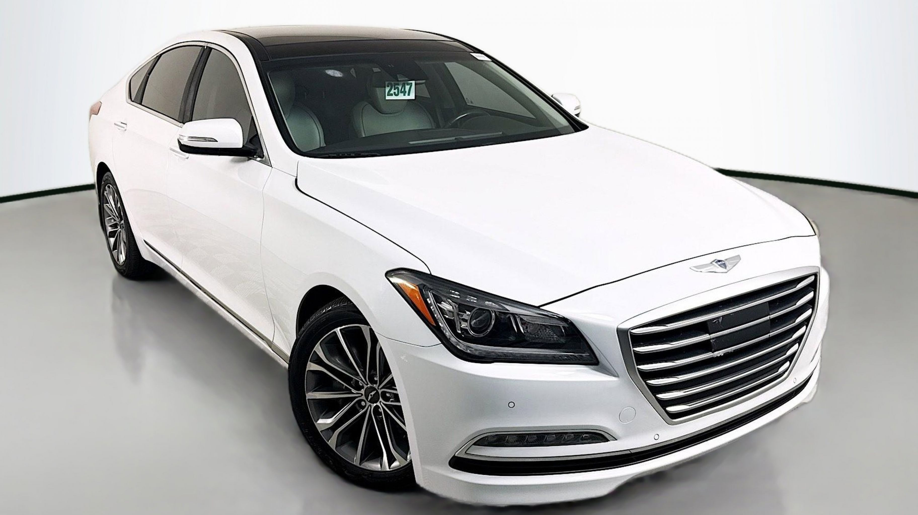 2016 Hyundai Genesis 3.8 RWD's photo