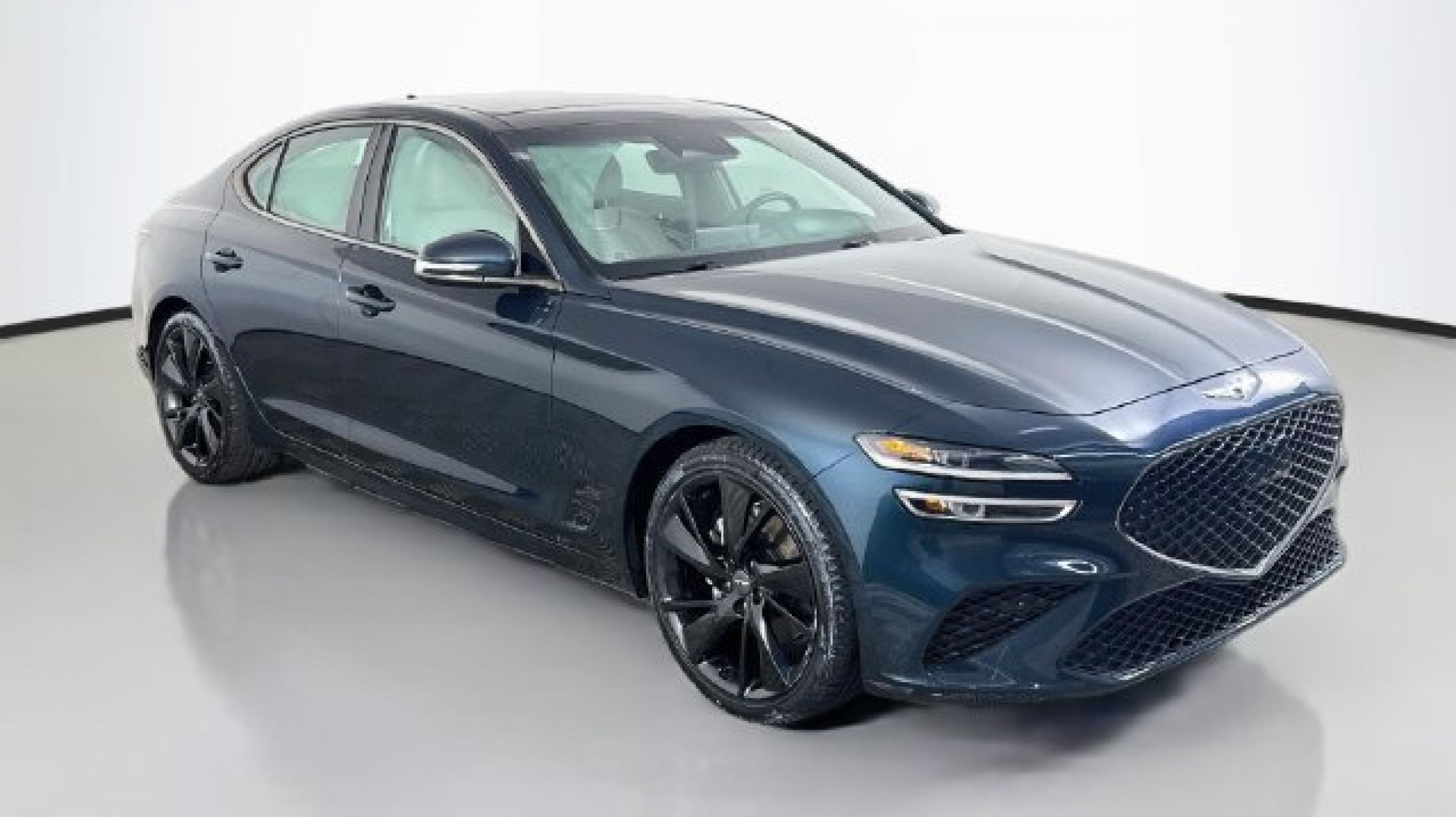 2023 GENESIS G70 Standard