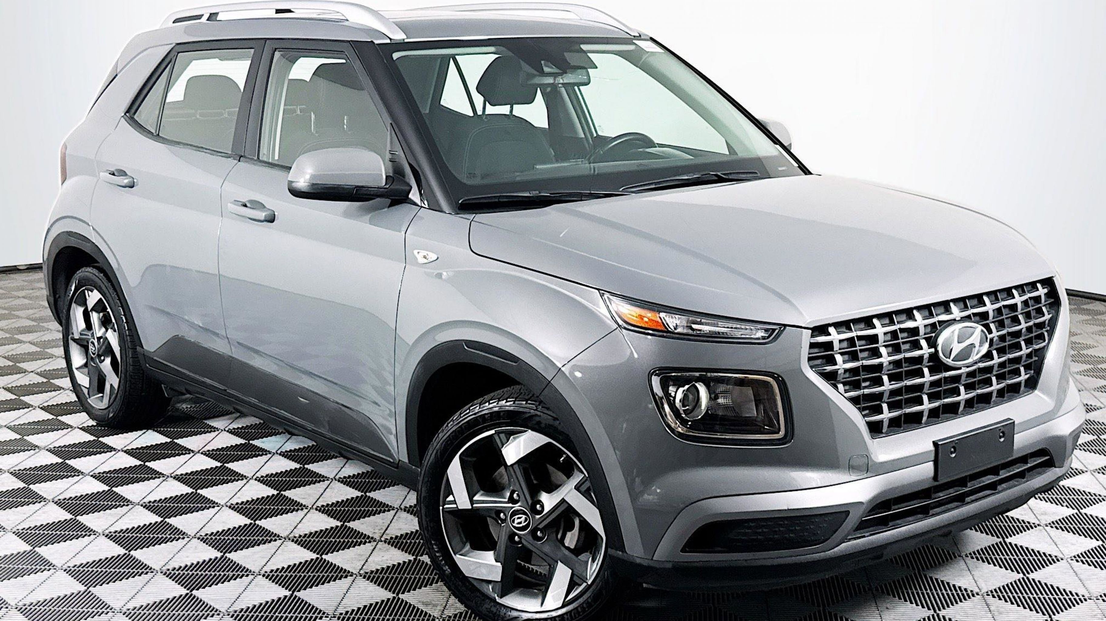 2022 Hyundai Venue SEL