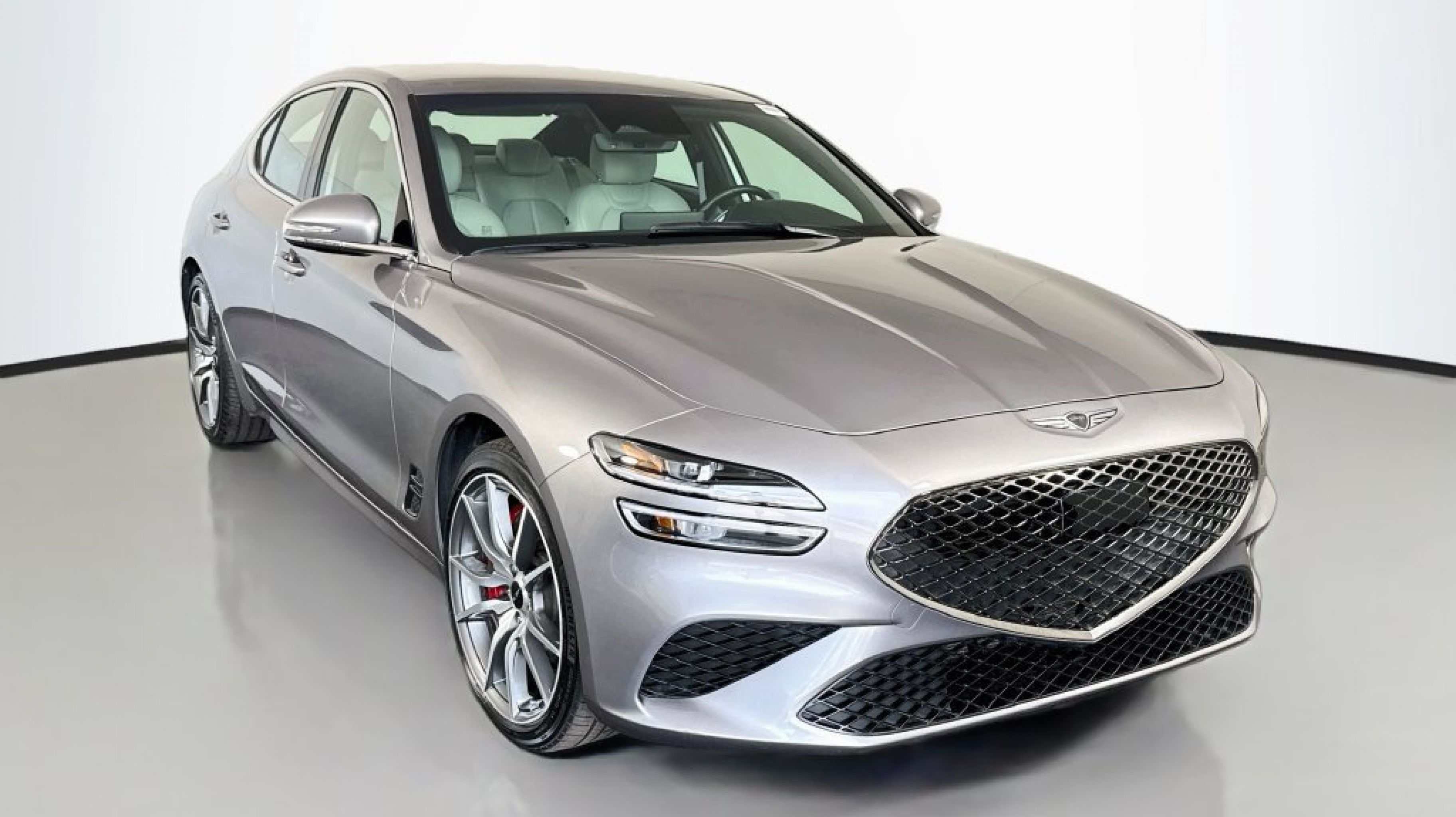 2025 GENESIS G70