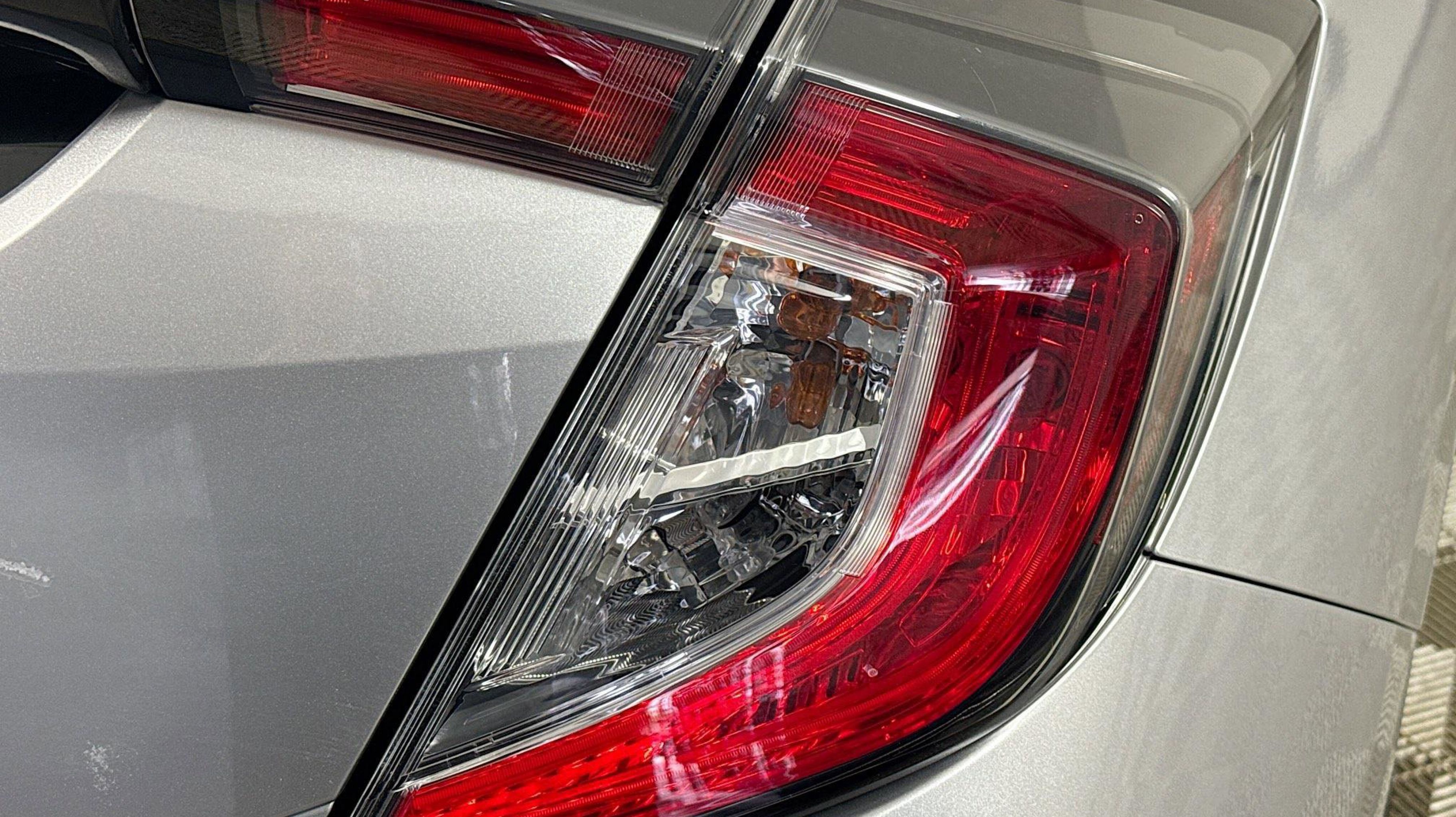 2021 Honda Civic EX photo 27