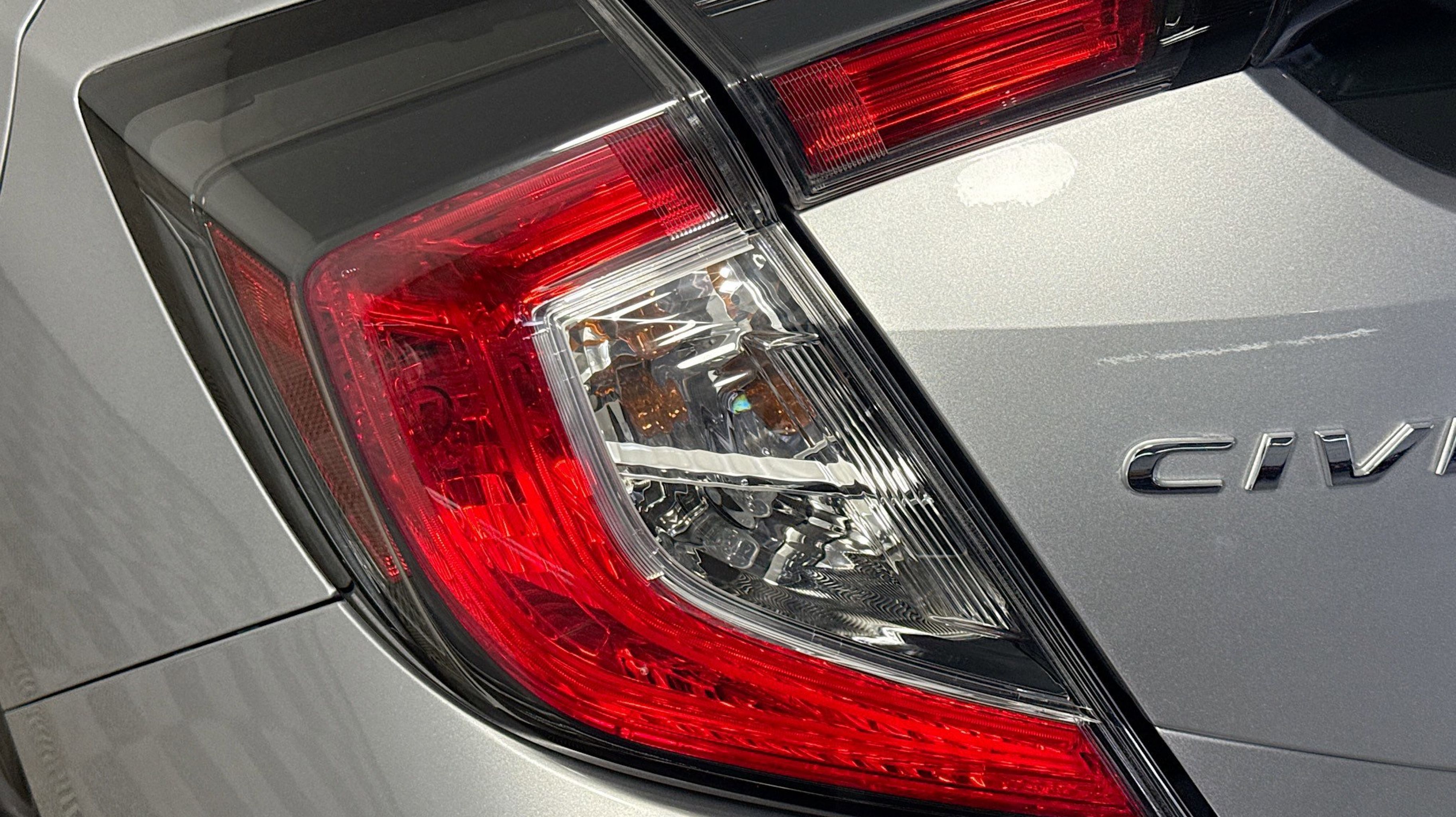 2021 Honda Civic EX photo 29
