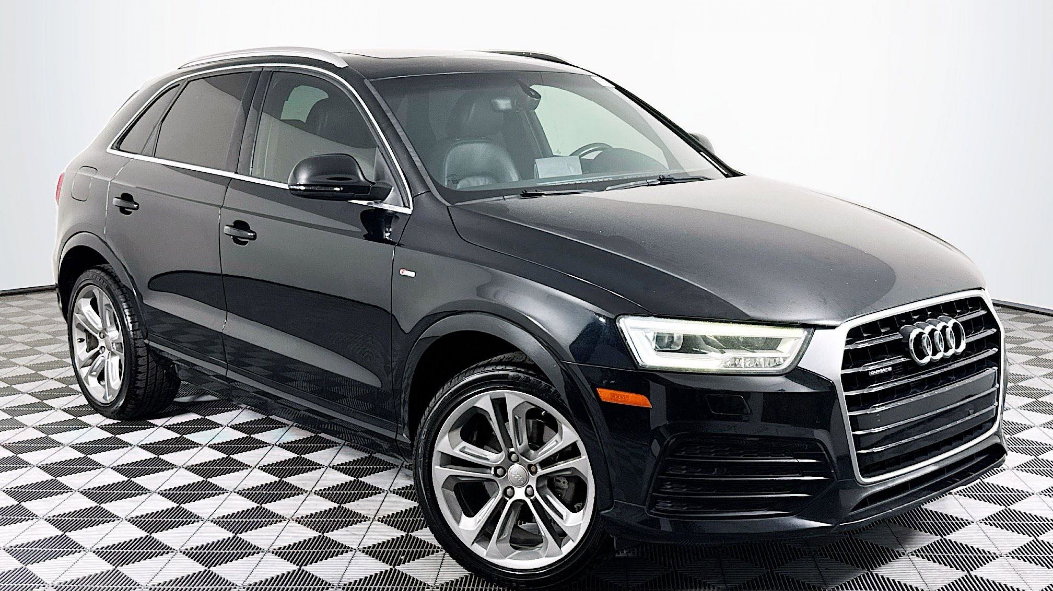 2016 Audi Q3