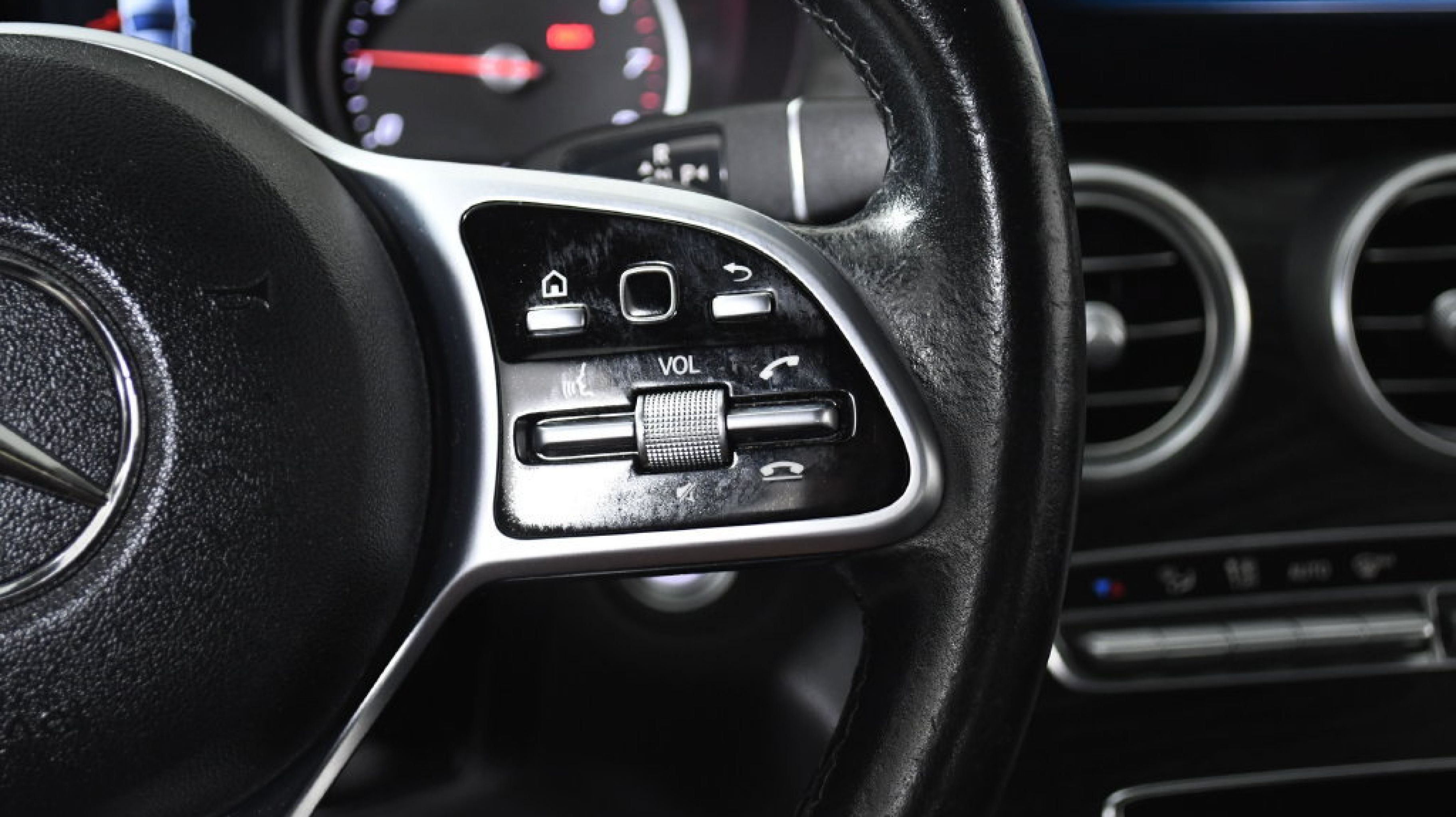 2020 Mercedes-Benz C-Class Sedan C300 - Photo 9