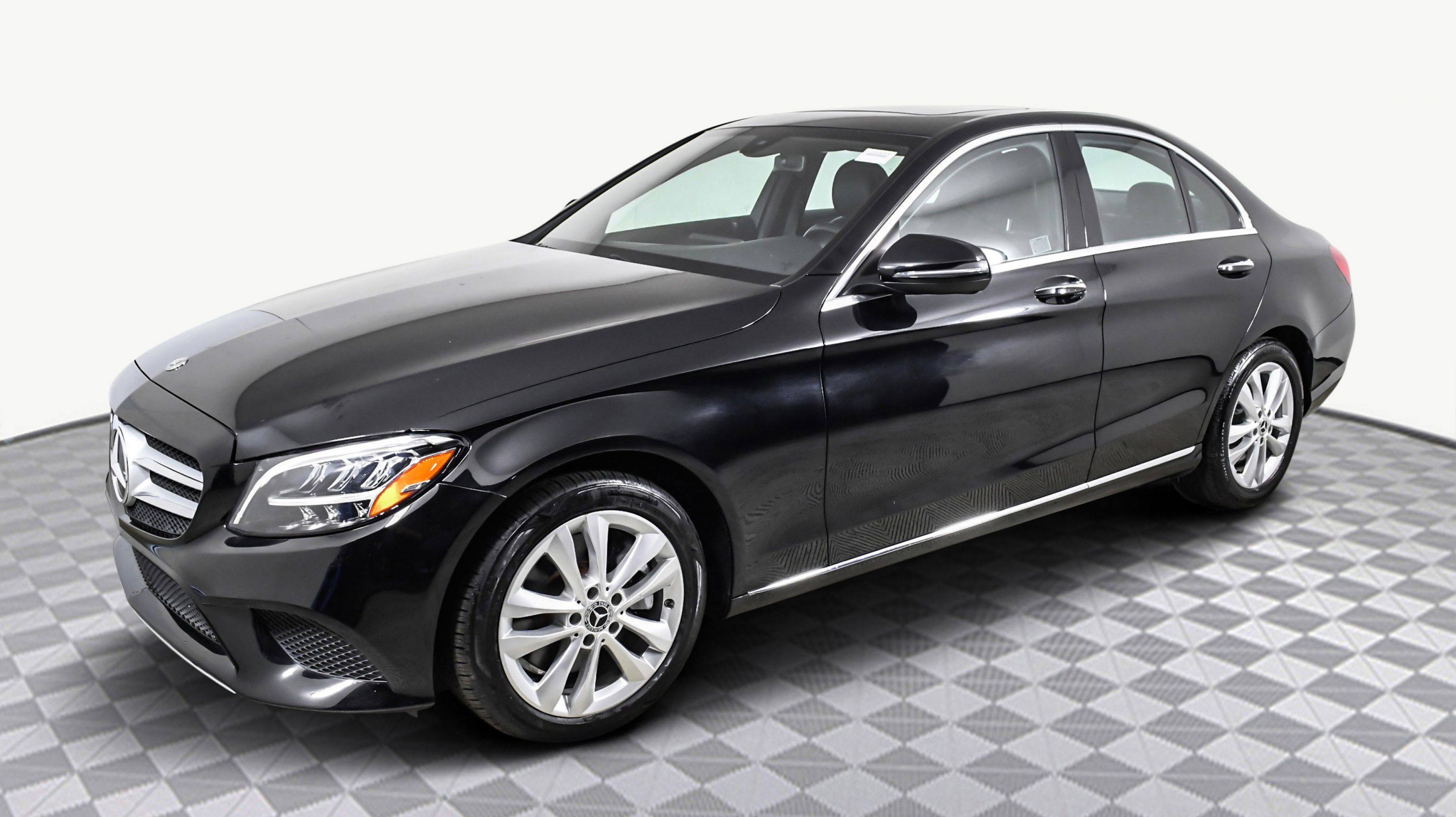 Image 3 of 2020 Mercedes Benz C..