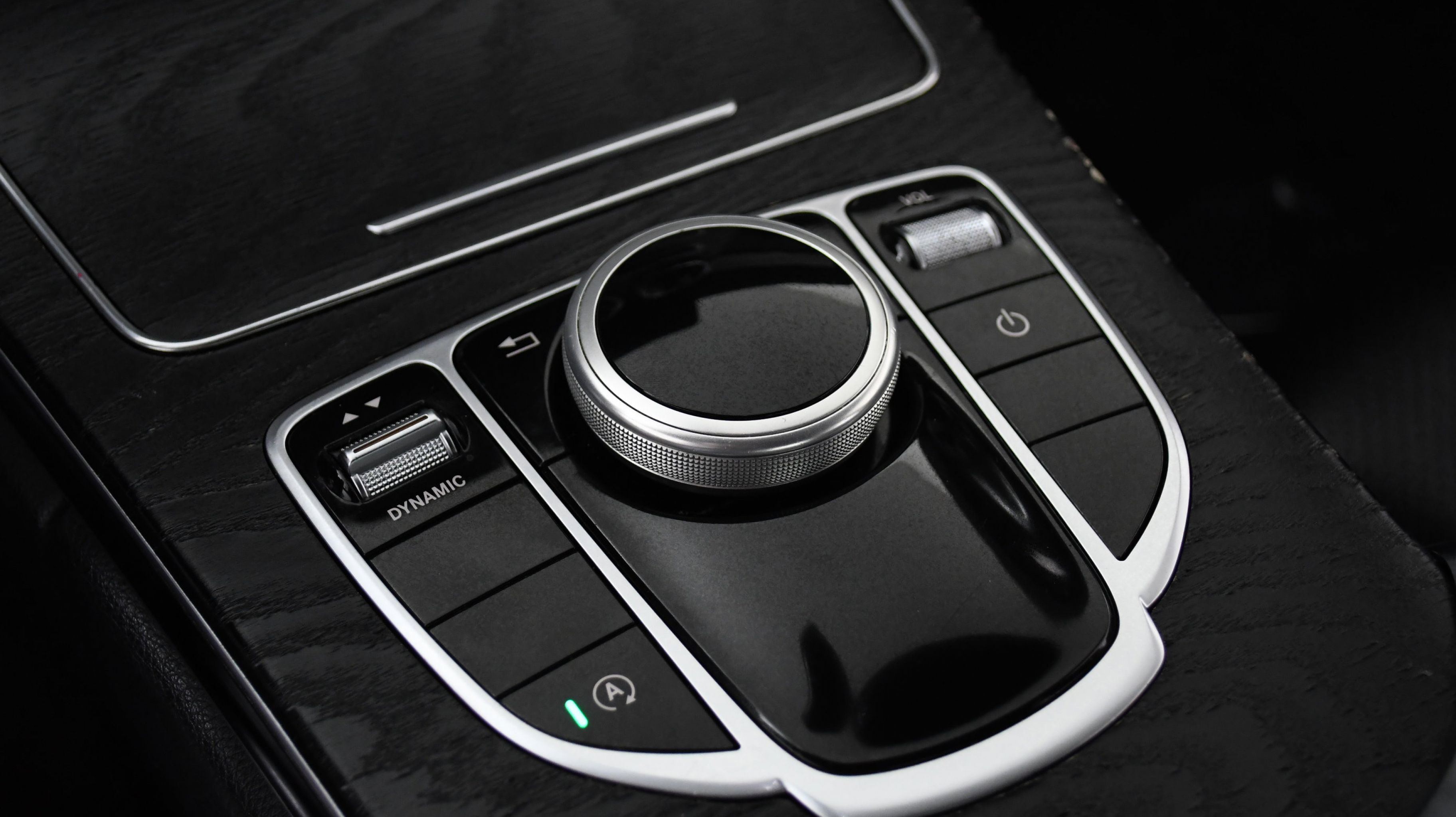 Image 10 of 2020 Mercedes Benz C..