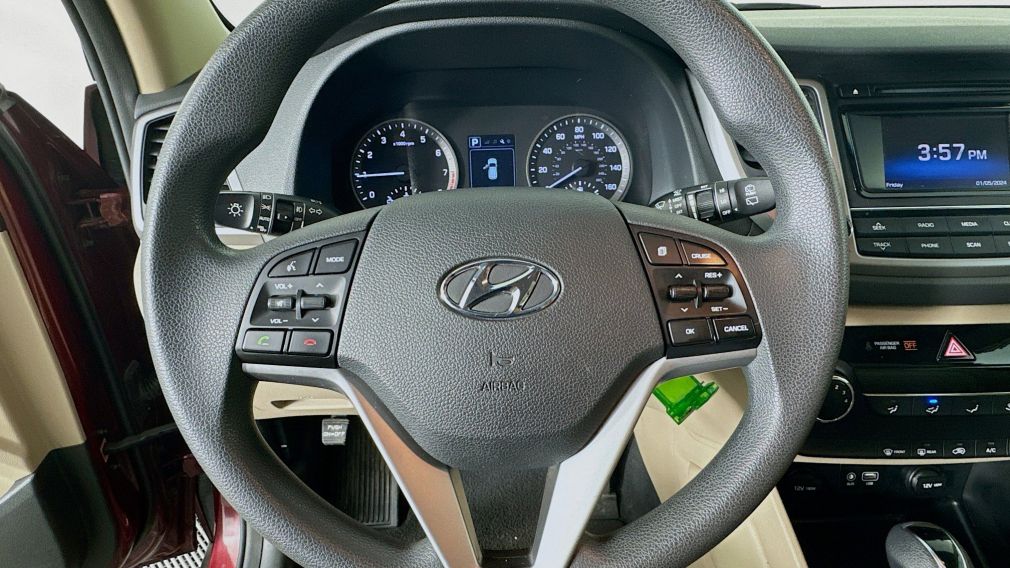2017 Hyundai Tucson SE #6