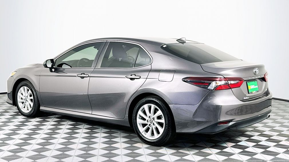 2021 Toyota Camry LE #3