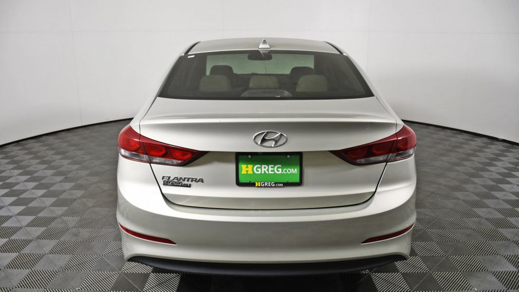 2018 Hyundai Elantra Value Edition #4