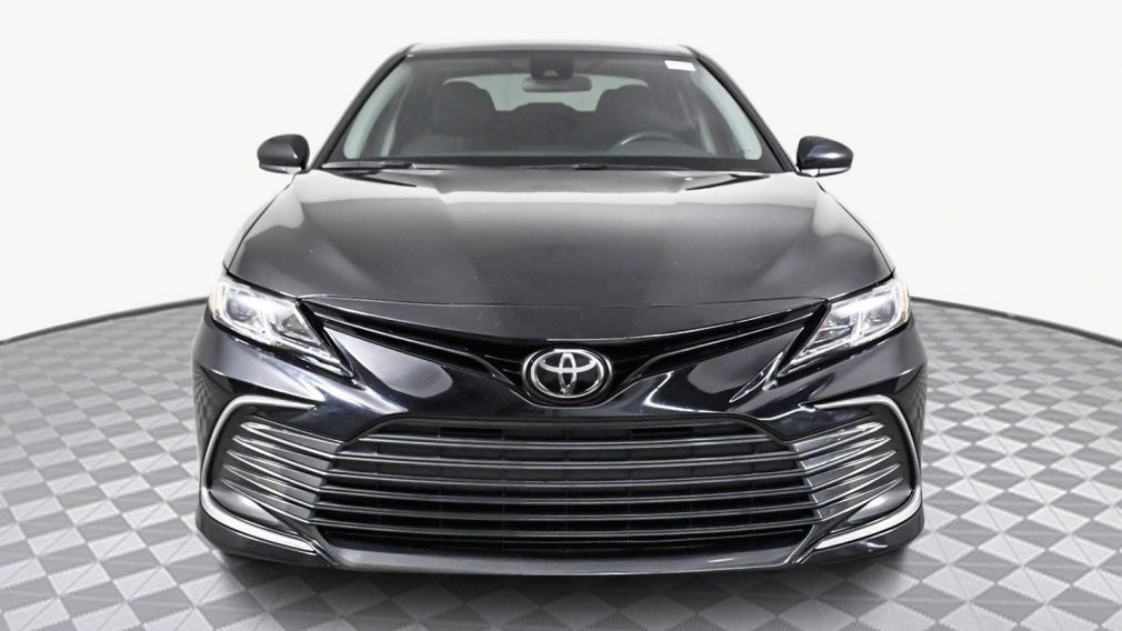 2021 Toyota Camry LE #1