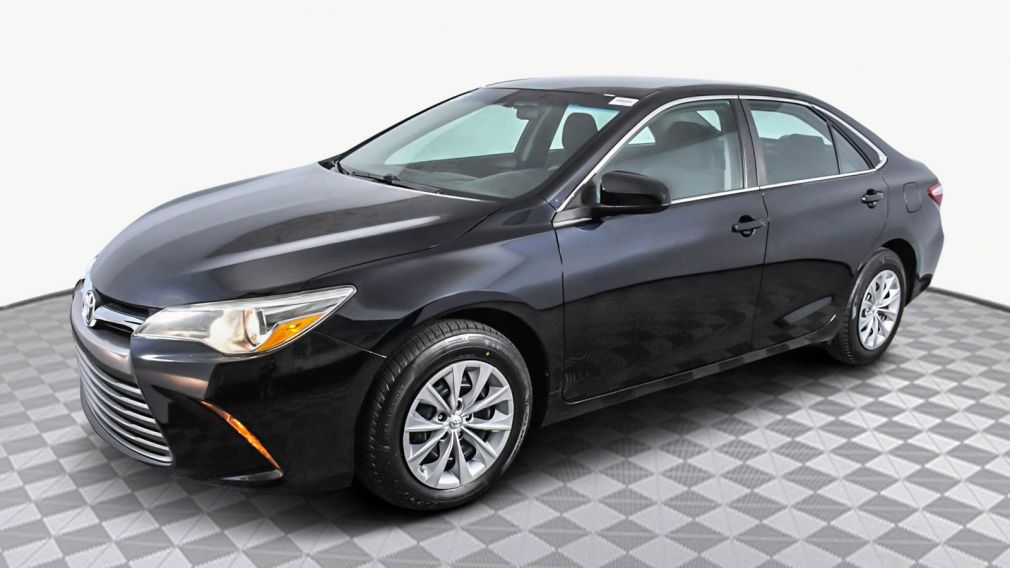 2017 Toyota Camry LE #2