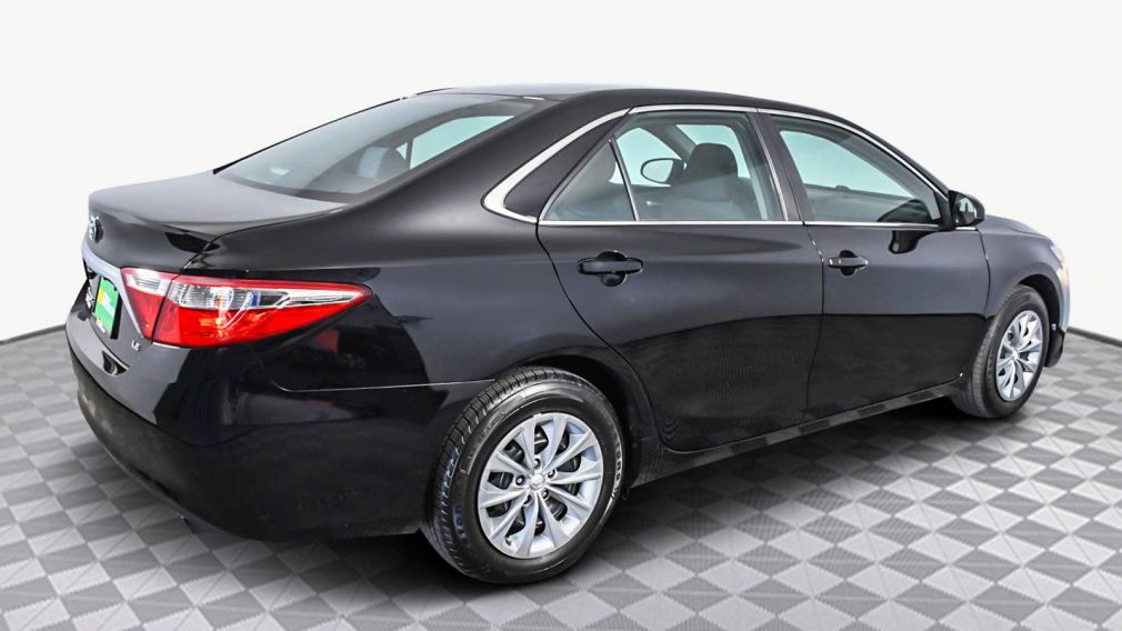 2017 Toyota Camry LE #5