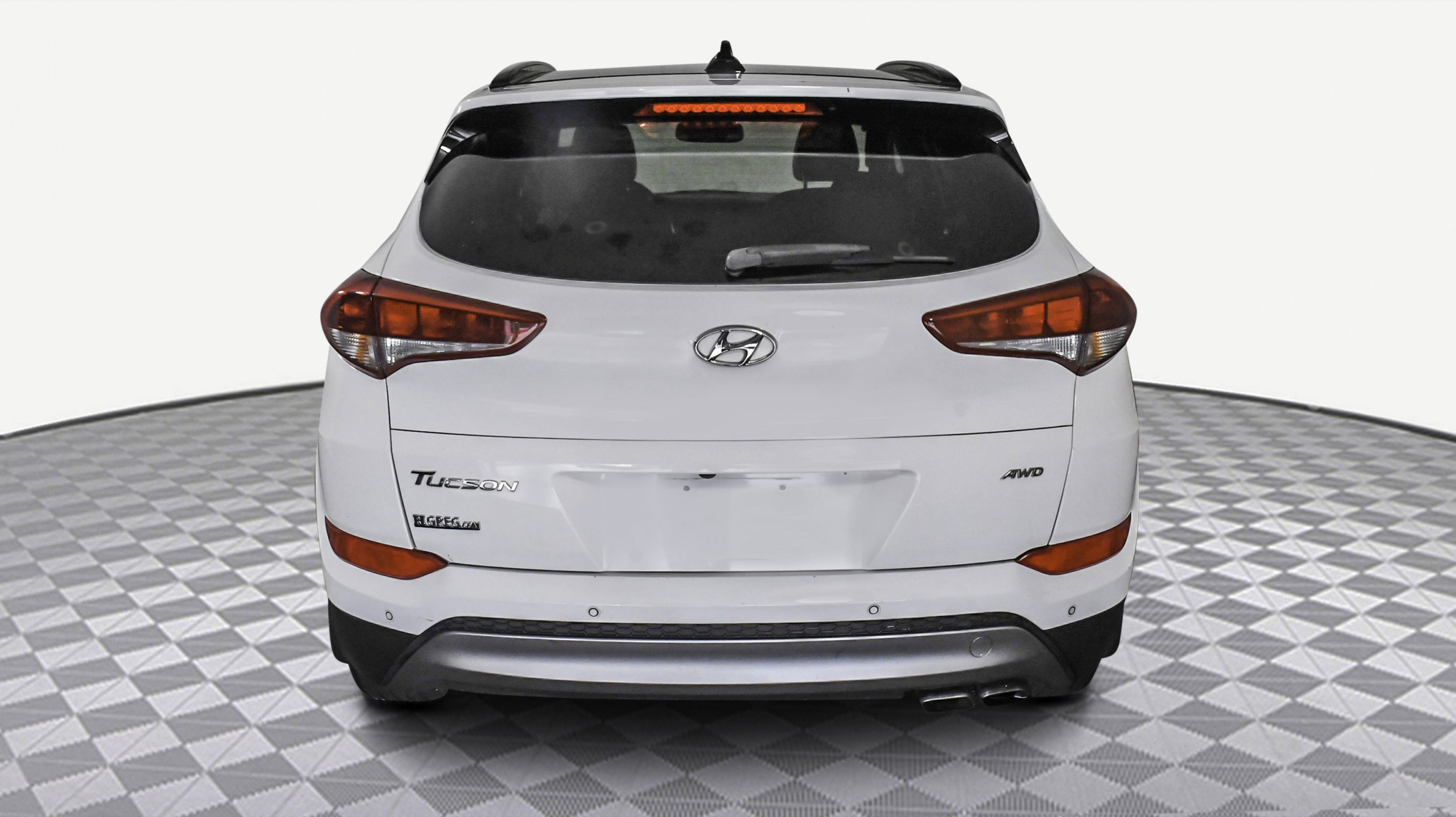 Image 5 of 2018 Hyundai Tucson