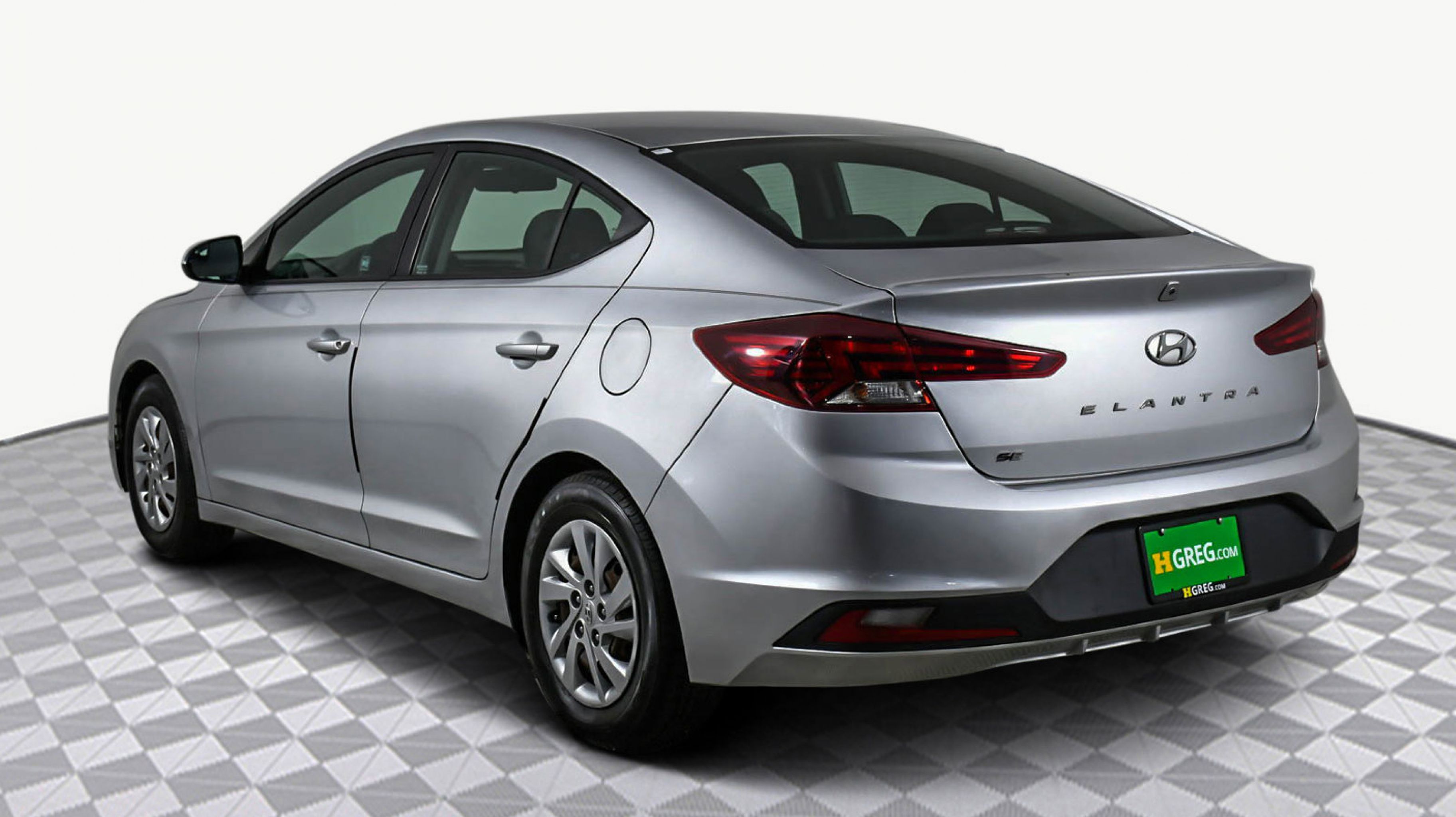 2019 Hyundai Elantra SE photo 4