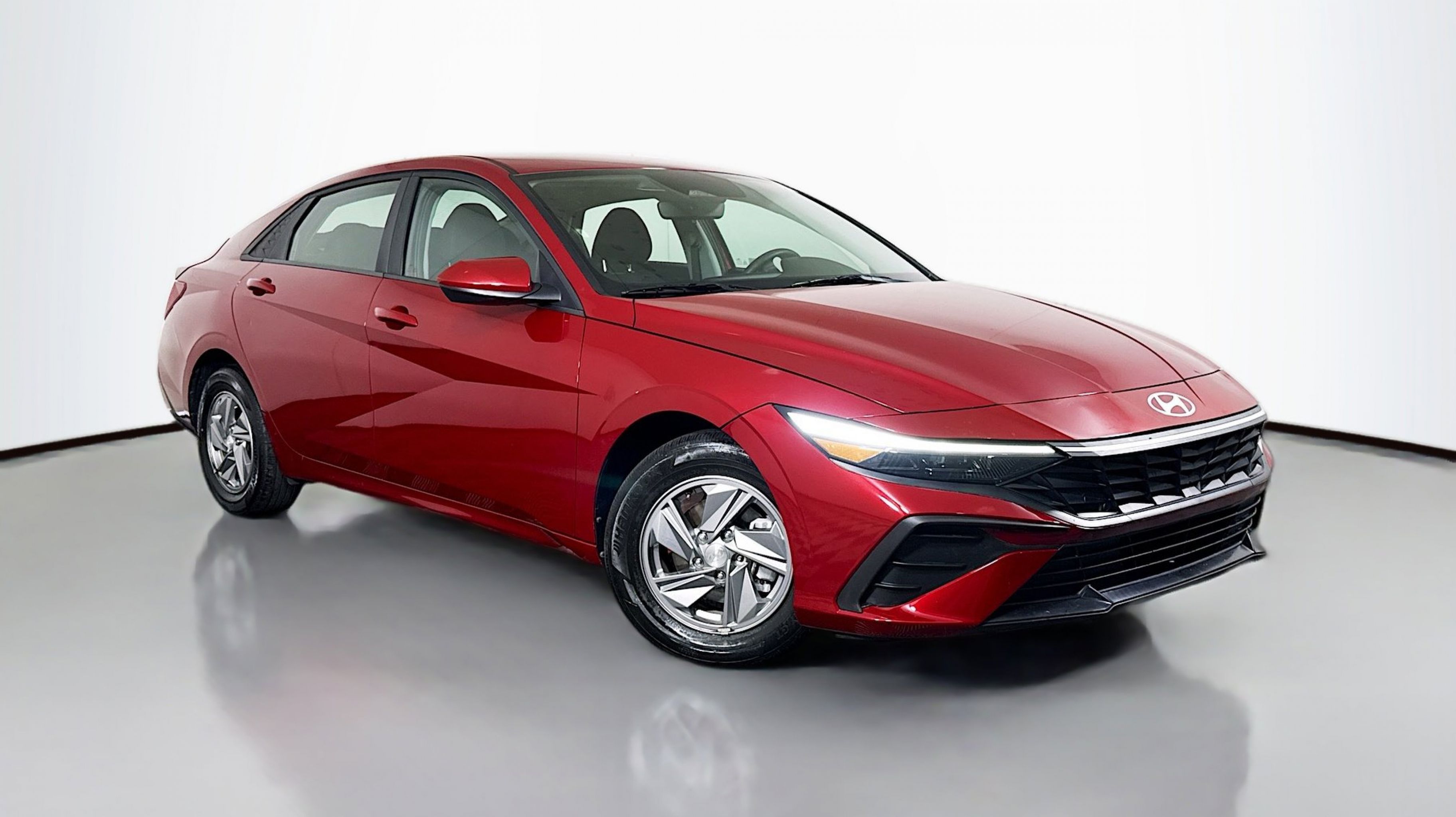 2024 Hyundai Elantra 2.0 SE IVT's photo