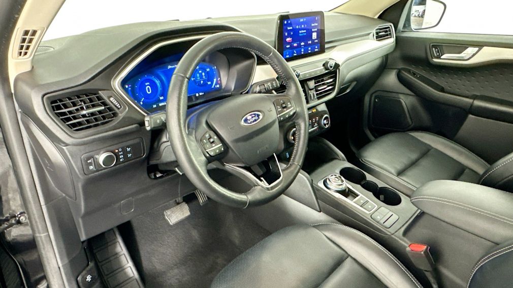 2020 Ford Escape SE Sport Hybrid #16
