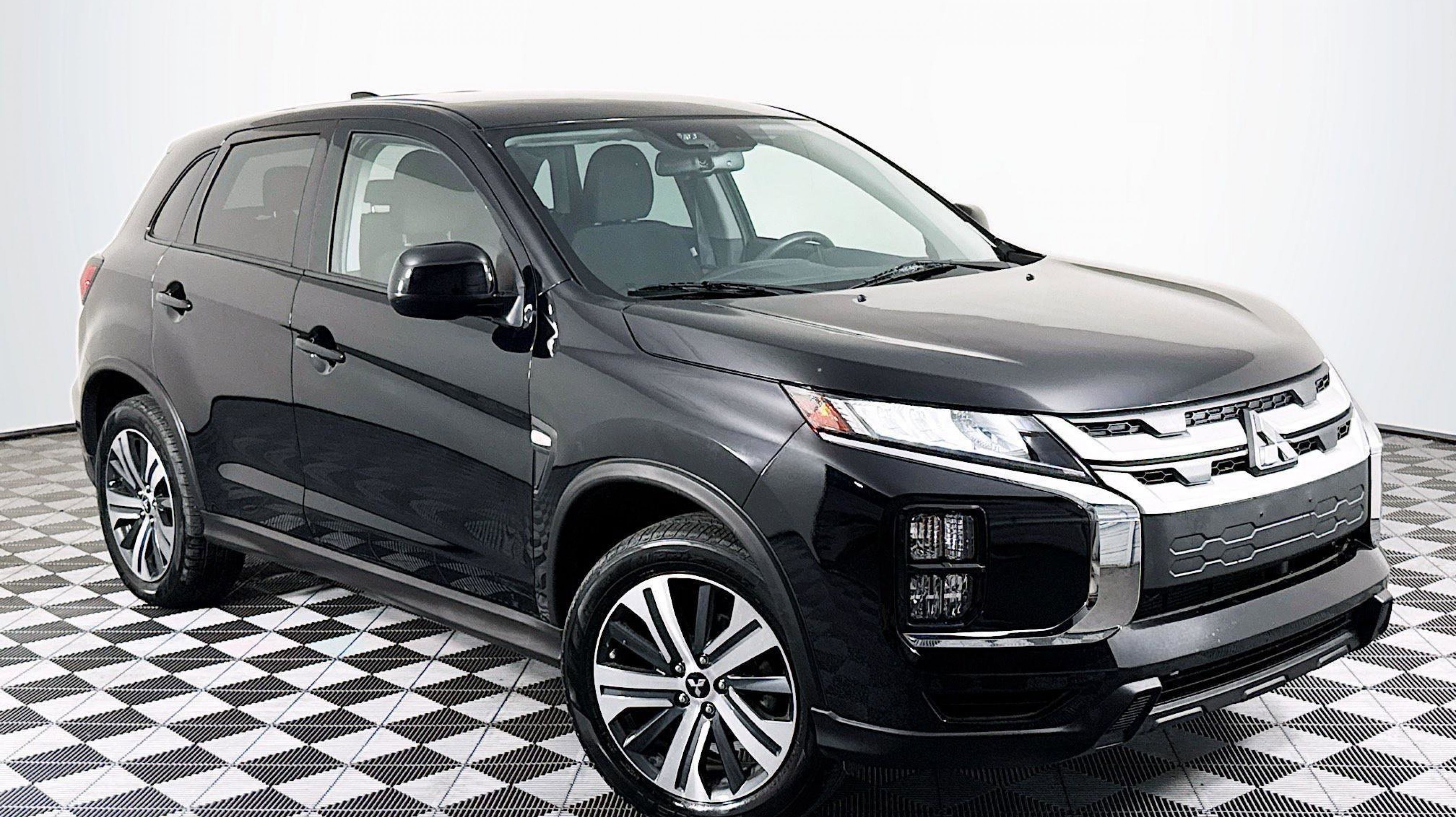 2024 Mitsubishi Outlander Sport 2.0 ES AWC CVT's photo