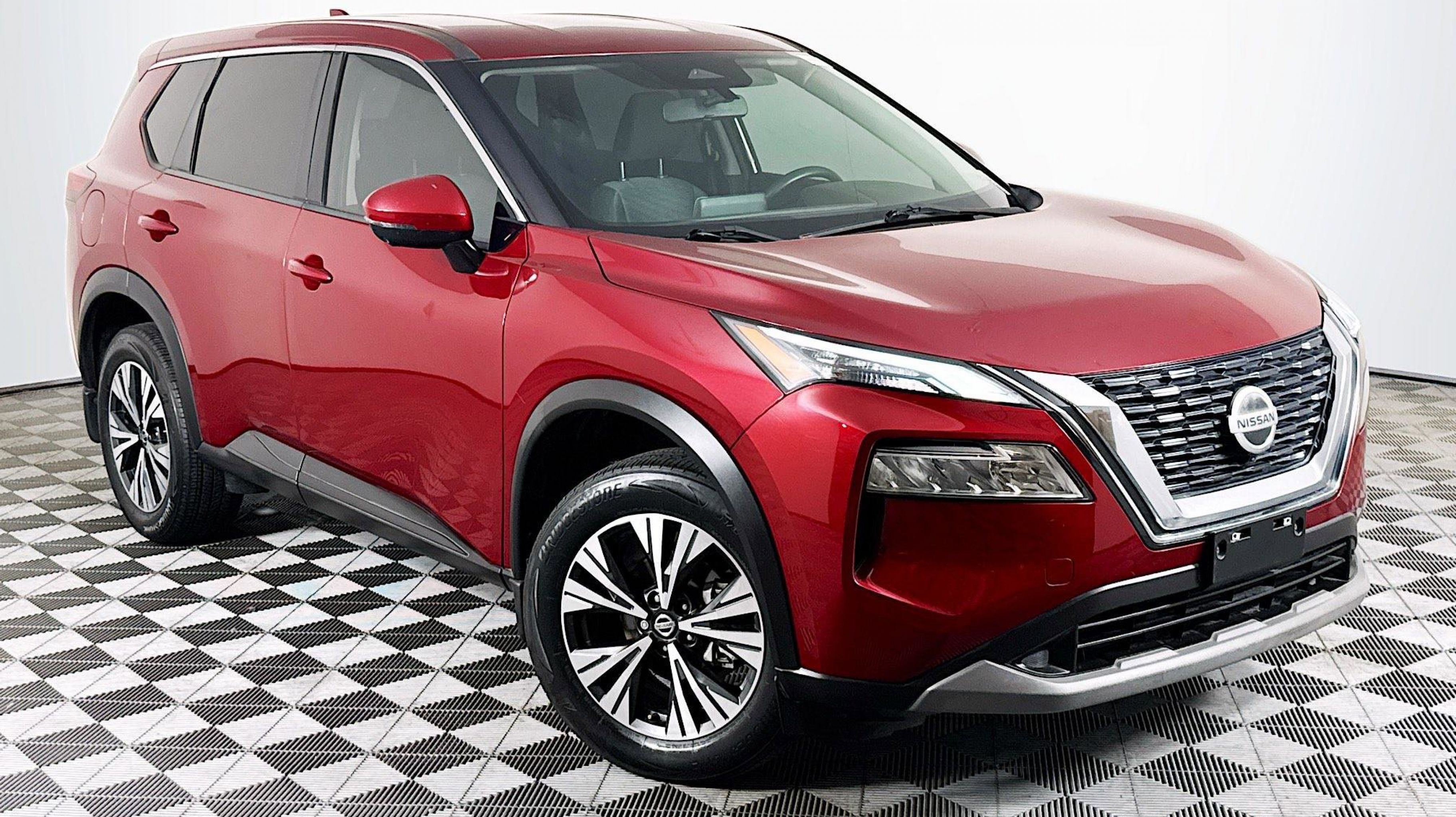 2021 Nissan Rogue SV FWD's photo