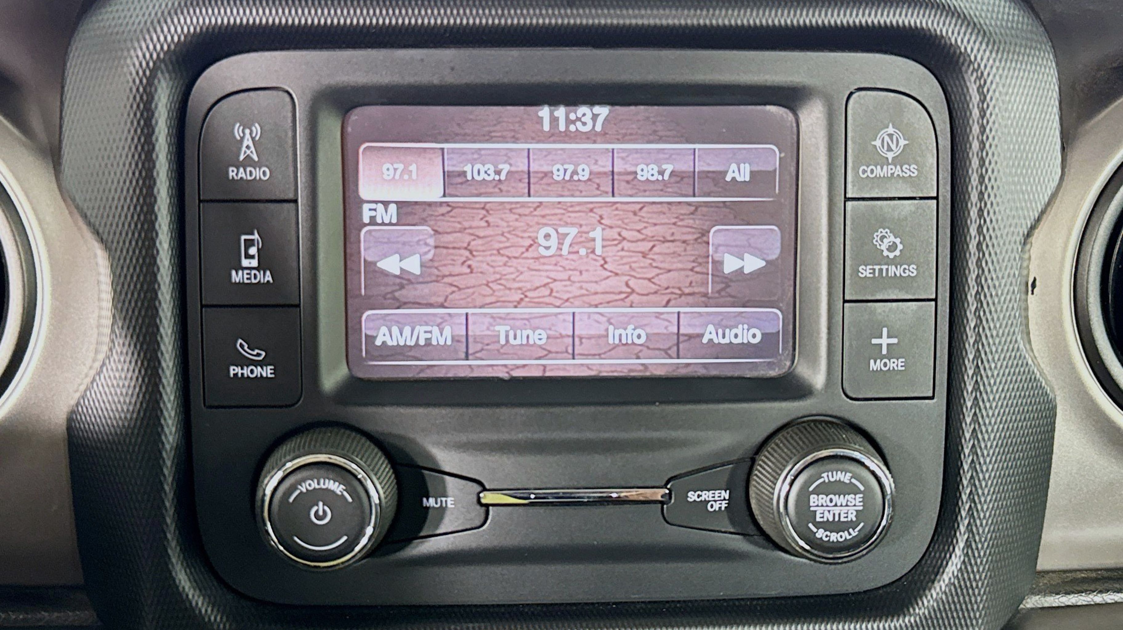 2020 Jeep Wrangler Sport - Photo 12
