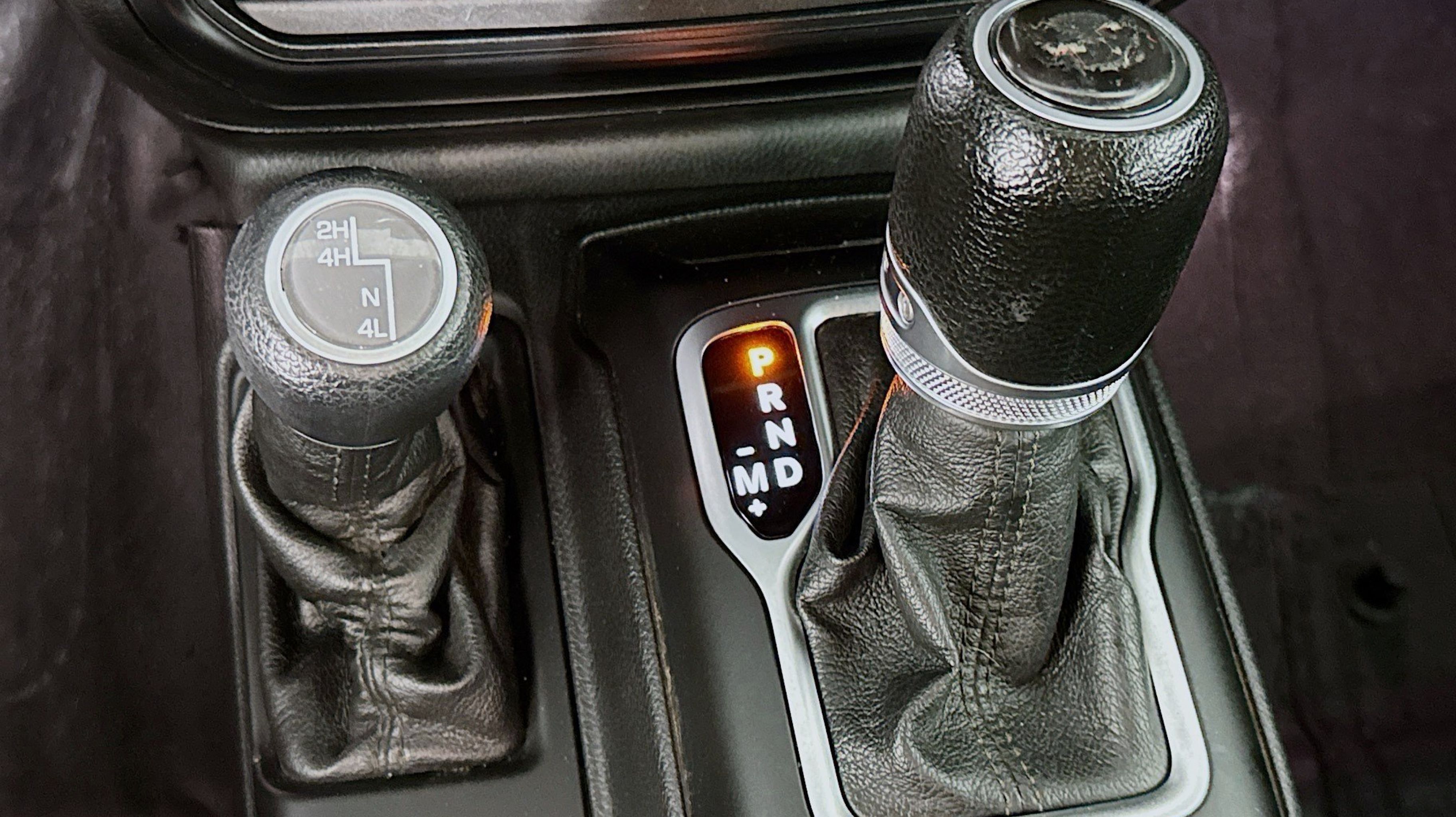 2020 Jeep Wrangler Sport - Photo 14