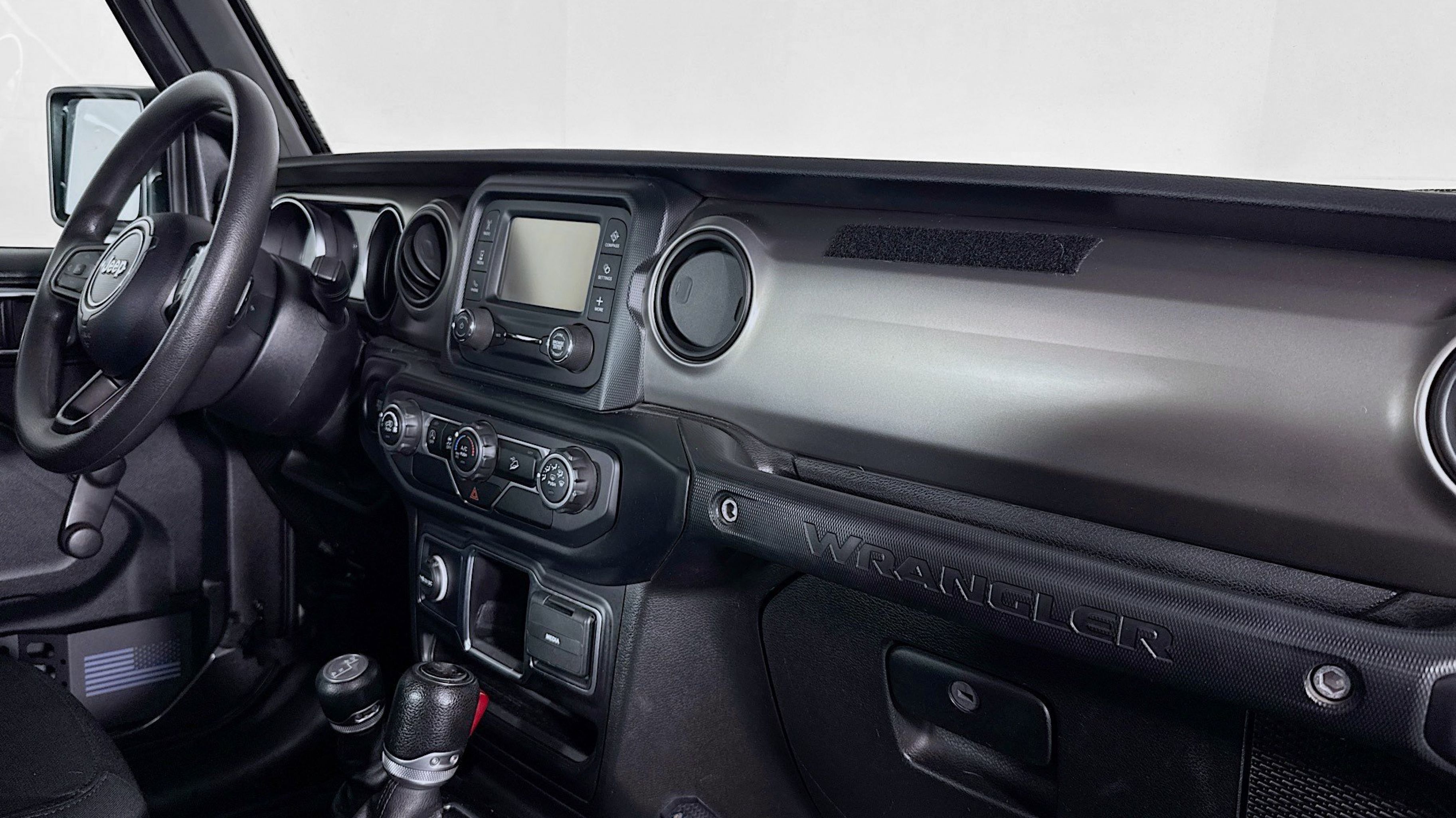 2020 Jeep Wrangler Sport - Photo 20