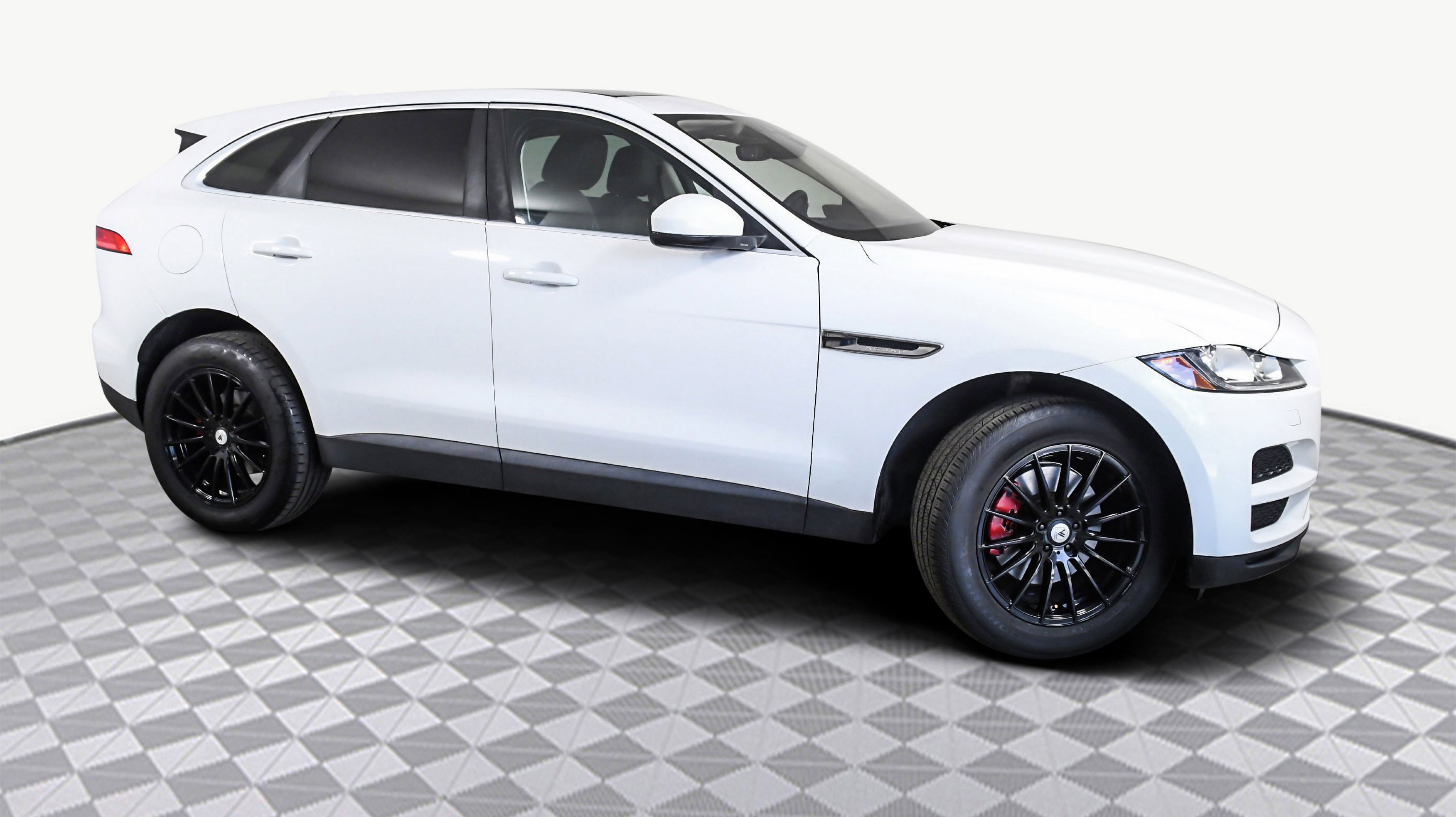 2019 Jaguar F-Pace