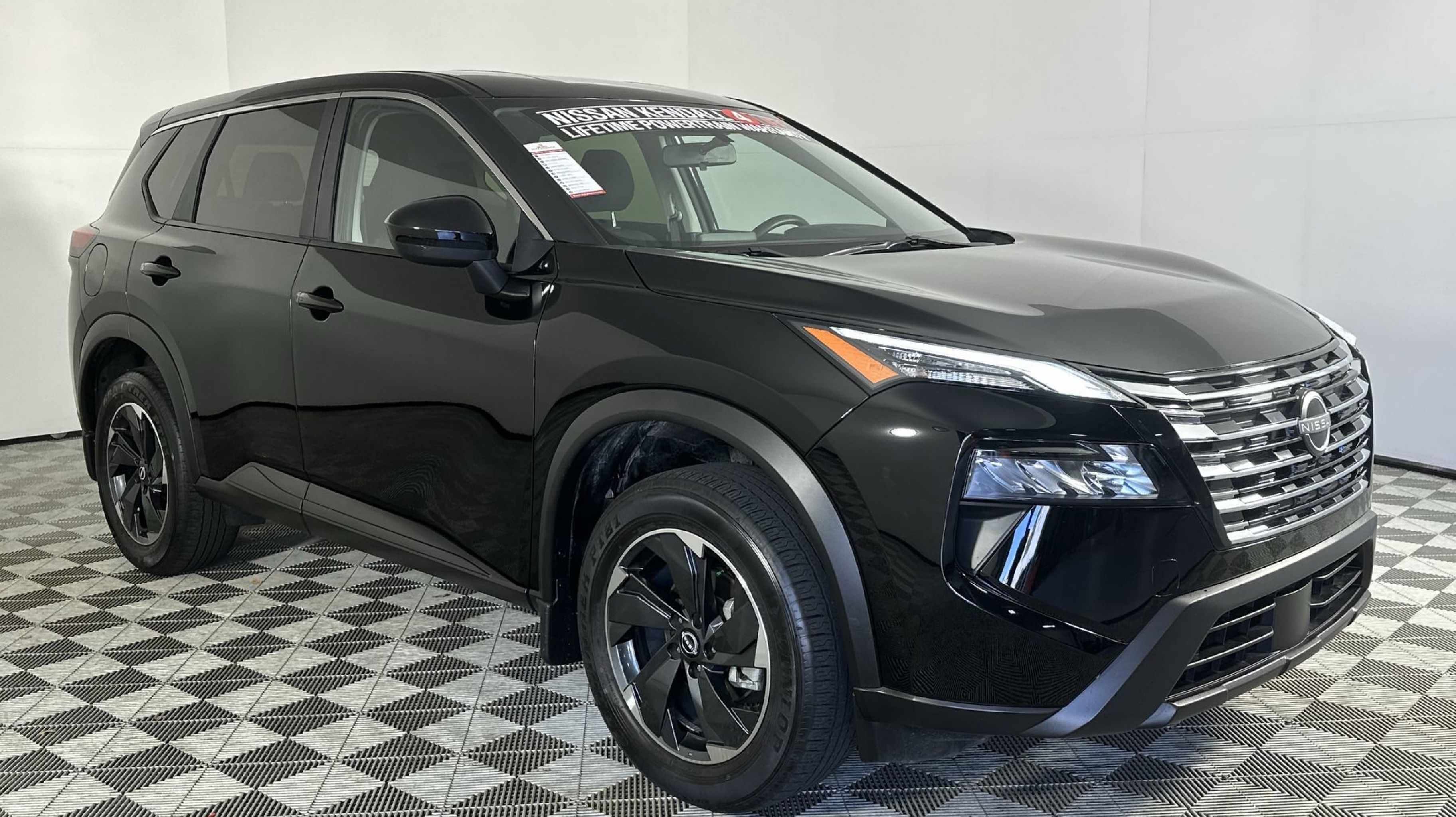 Used 2024 Nissan Rogue SV for sale at HGreg