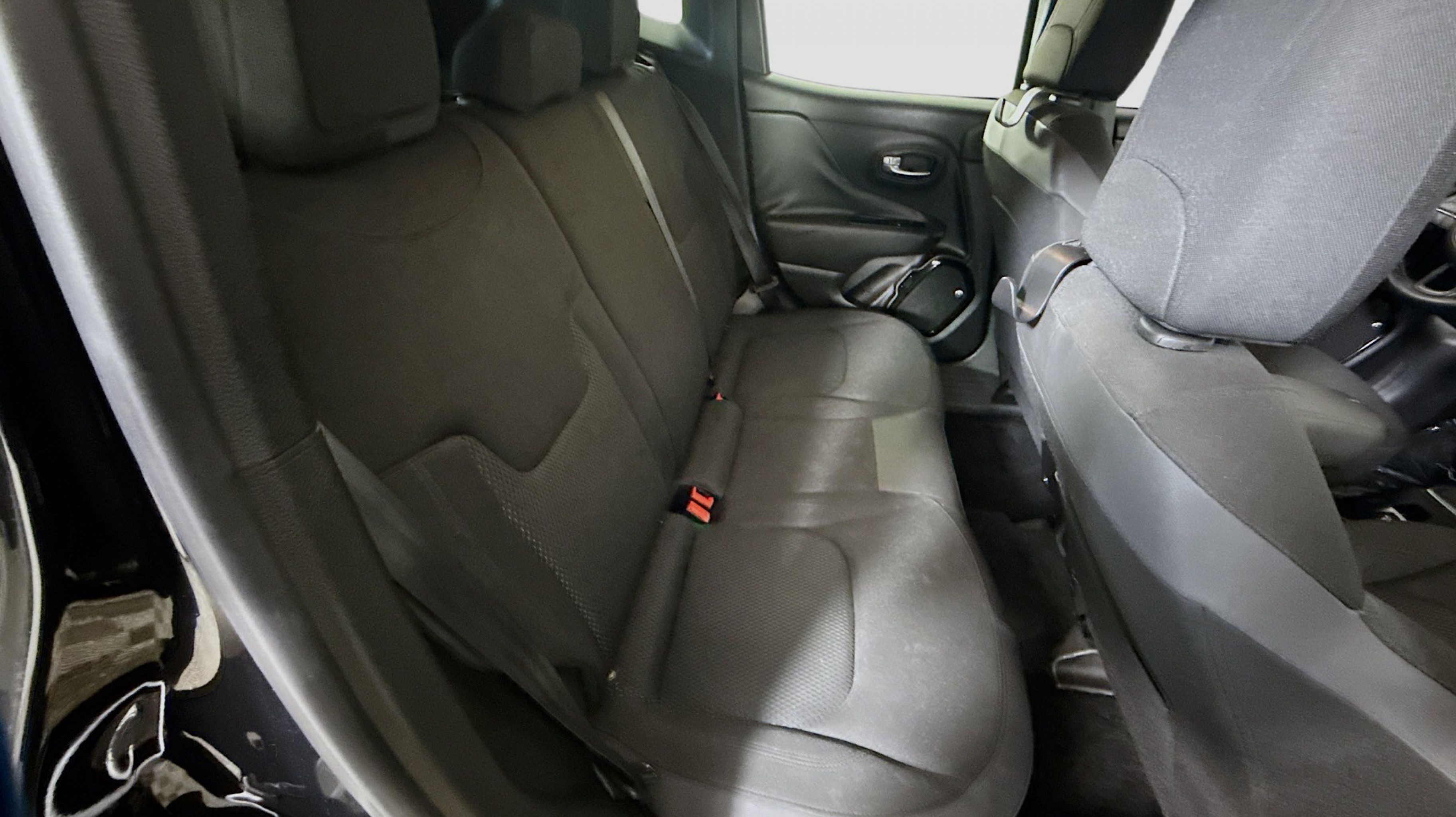 2018 Jeep Renegade Latitude North Edition photo 20