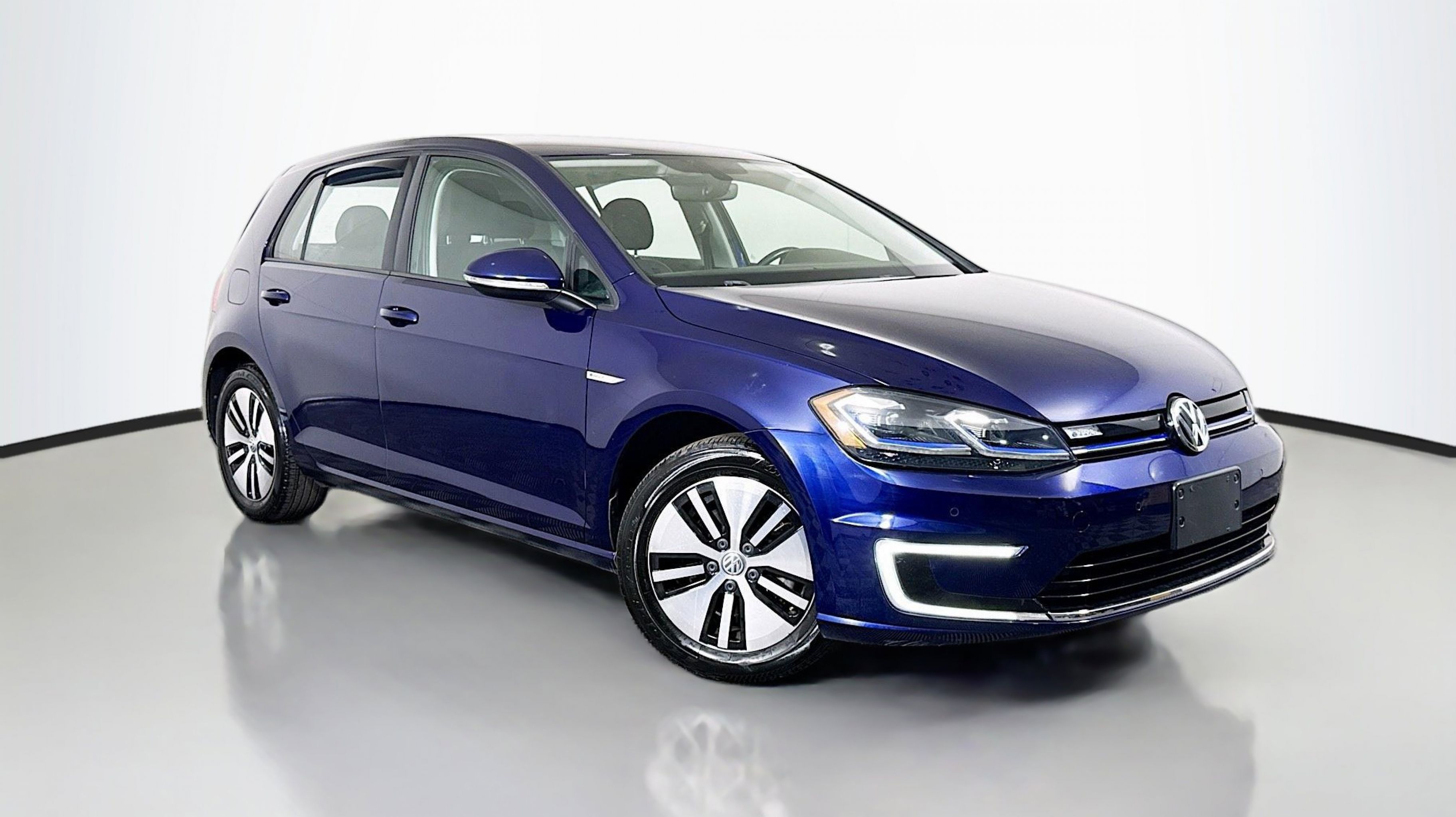 2017 Volkswagen e-Golf