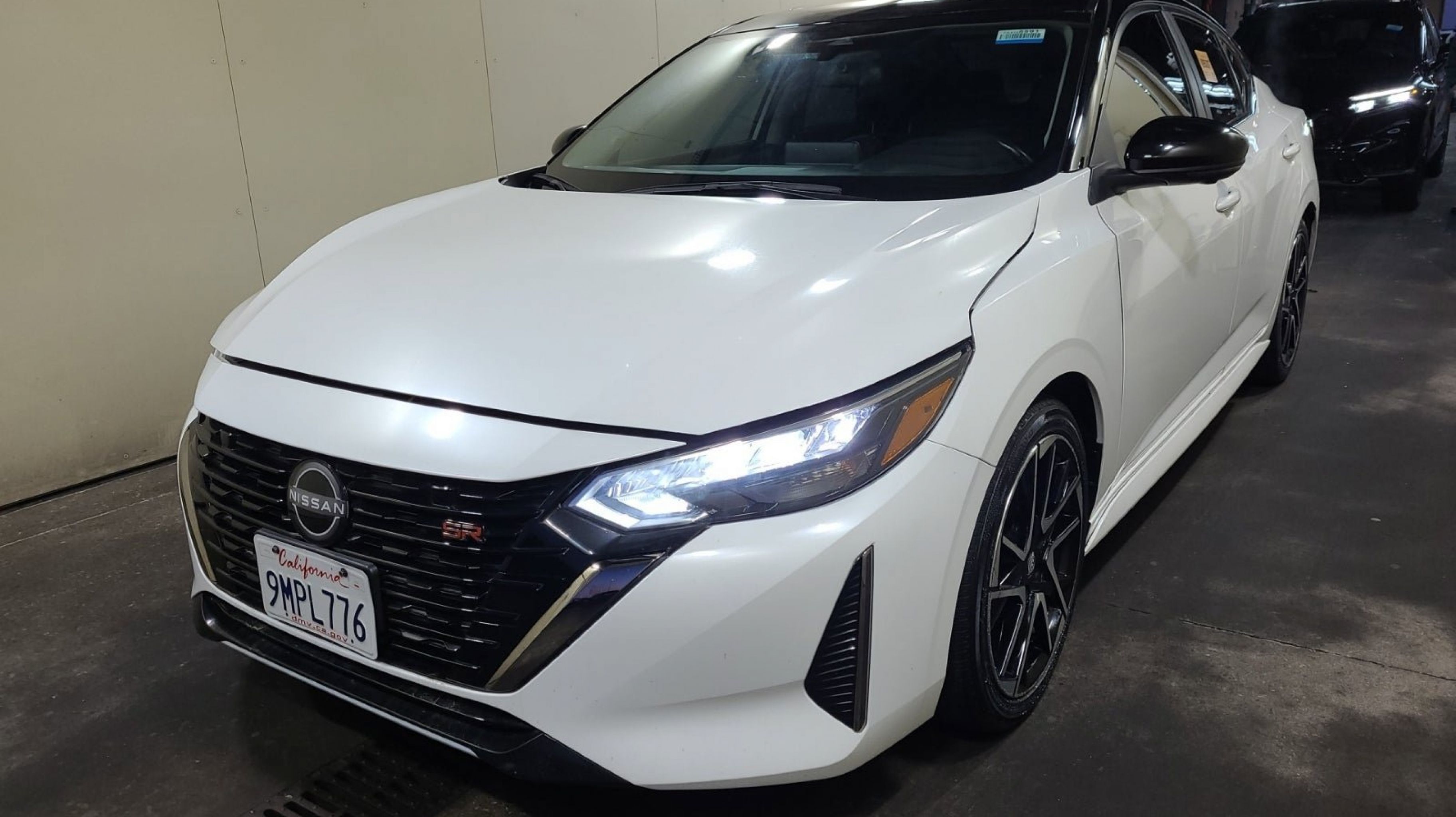 2024 Nissan Sentra SR CVT's photo
