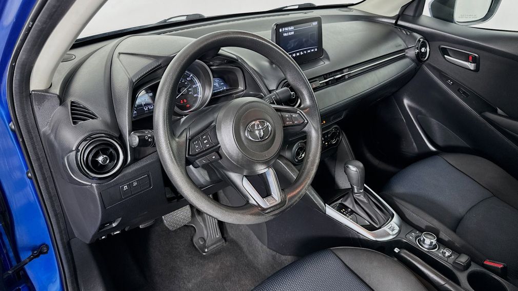 2019 Toyota Yaris Sedan LE #16
