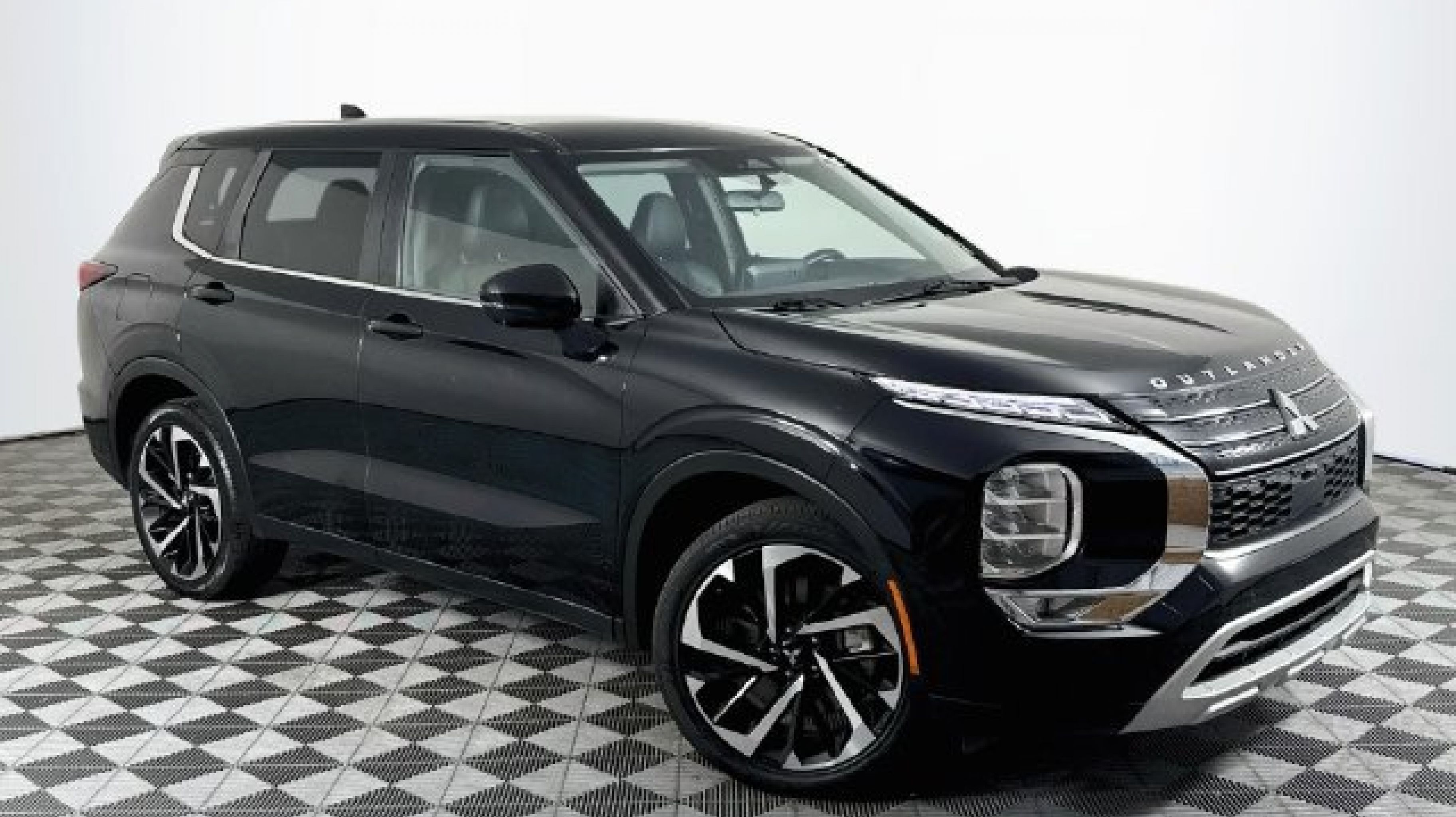 2023 Mitsubishi Outlander
