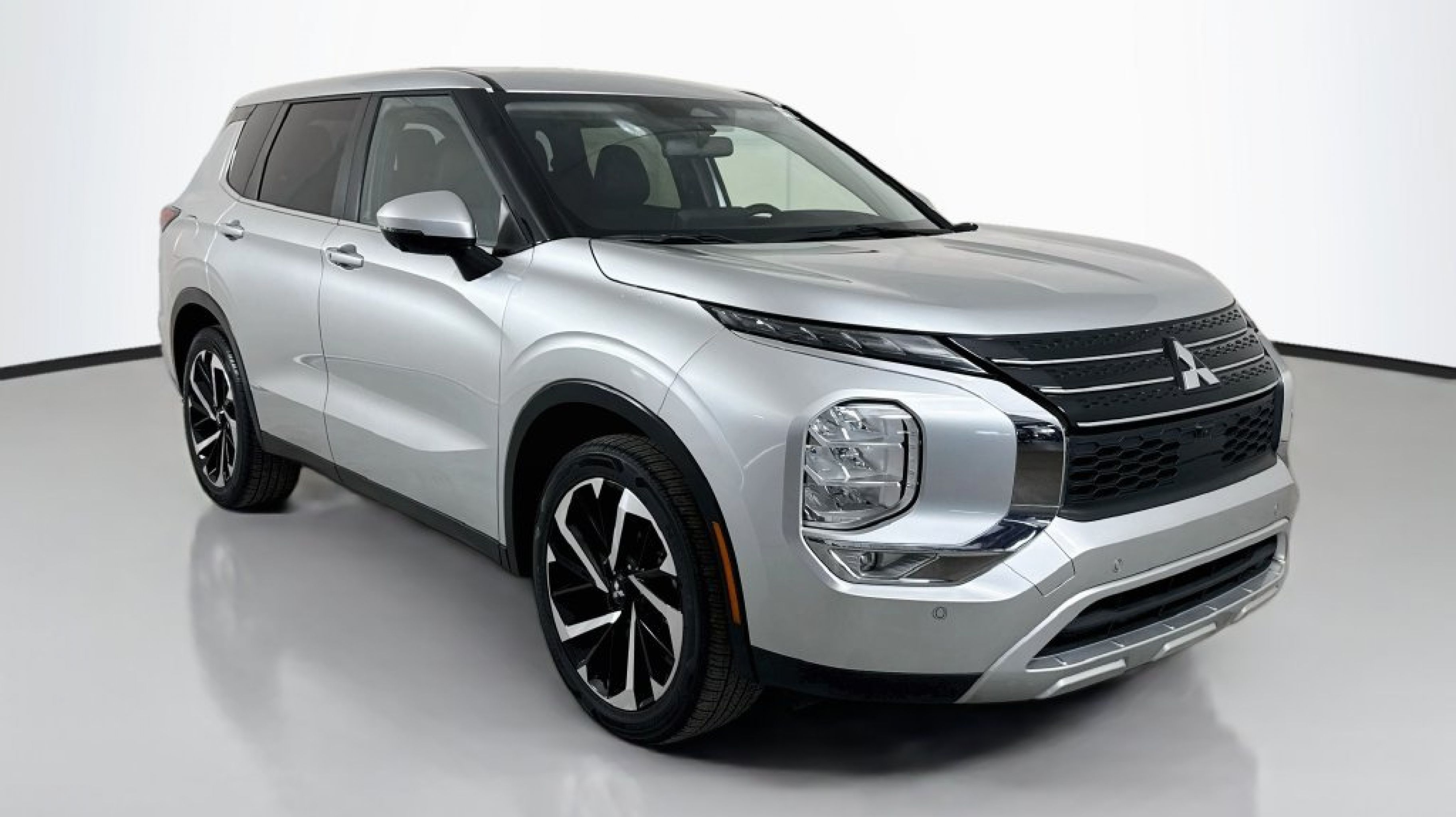 2024 Mitsubishi Outlander