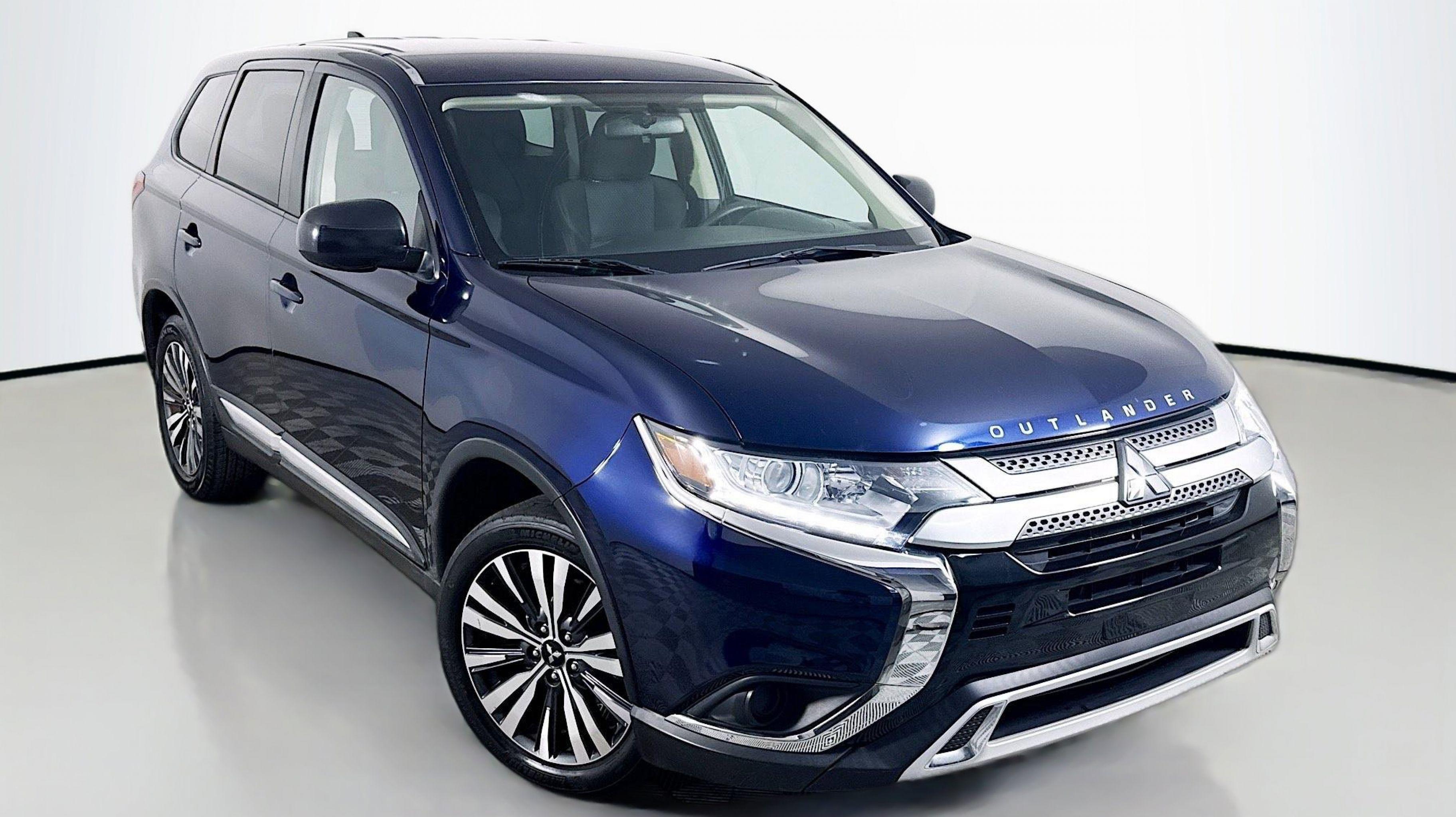 2020 Mitsubishi Outlander ES