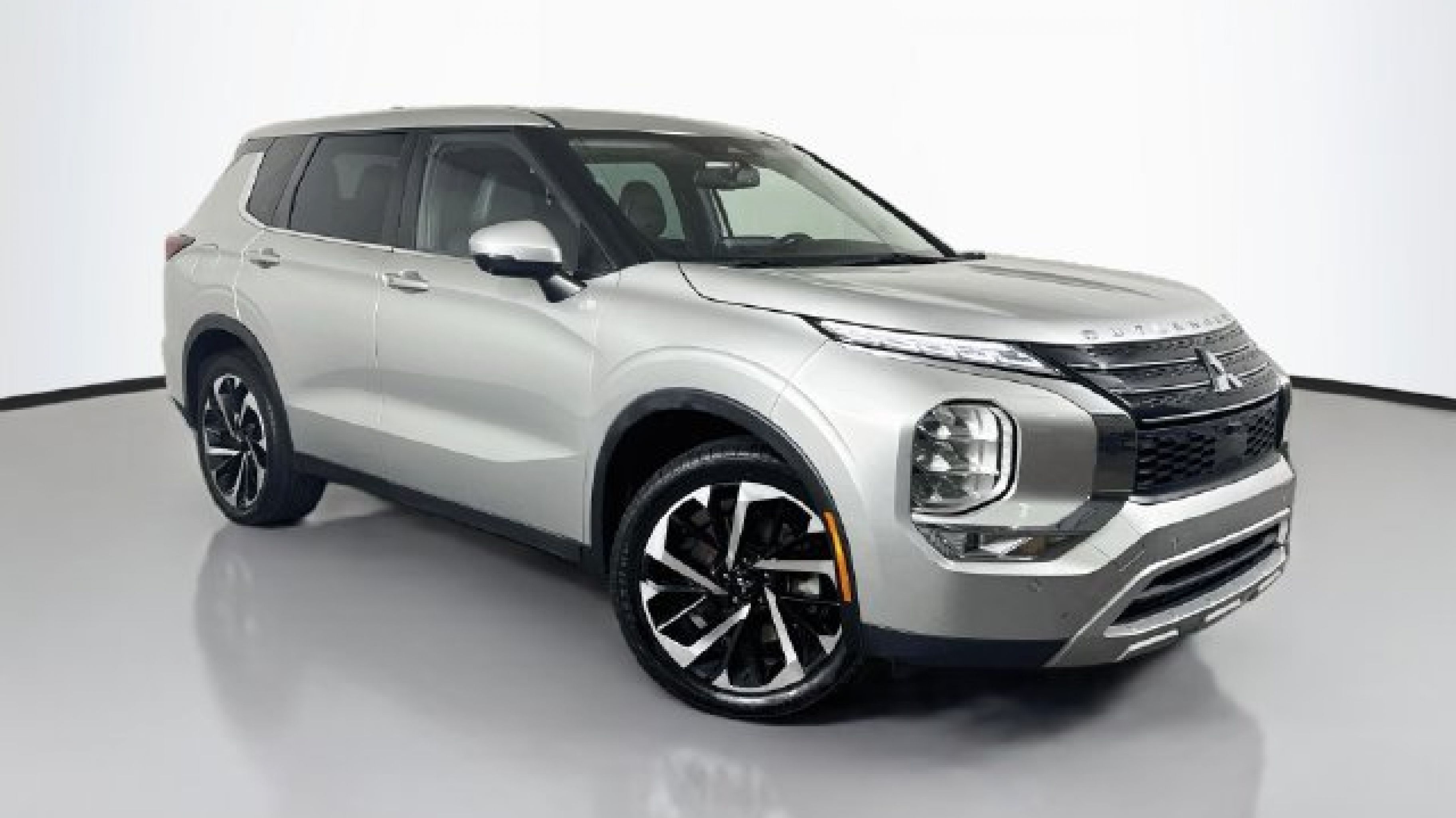 2023 Mitsubishi Outlander