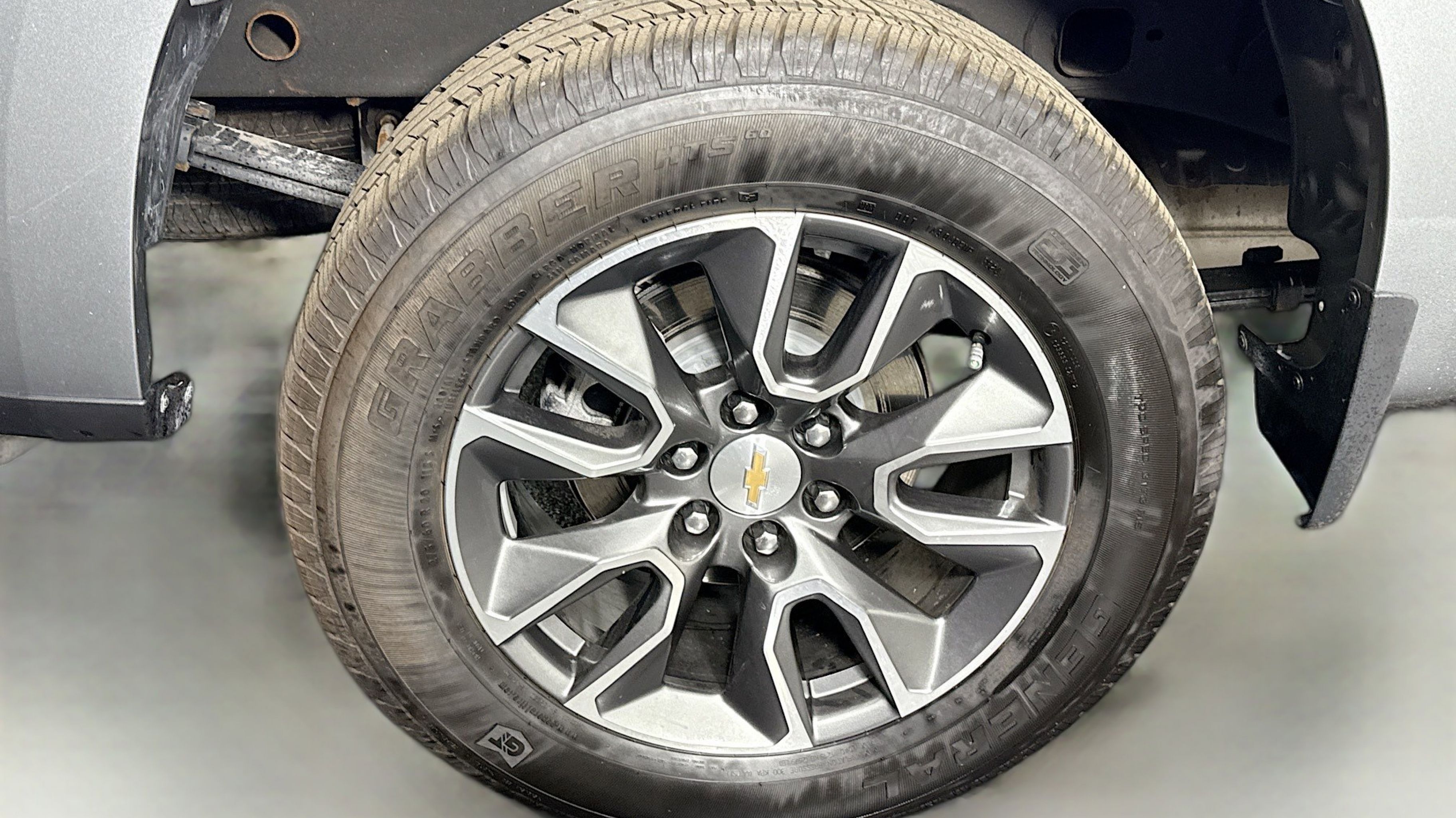 2025 Chevrolet Silverado 1500 LT - Photo 28