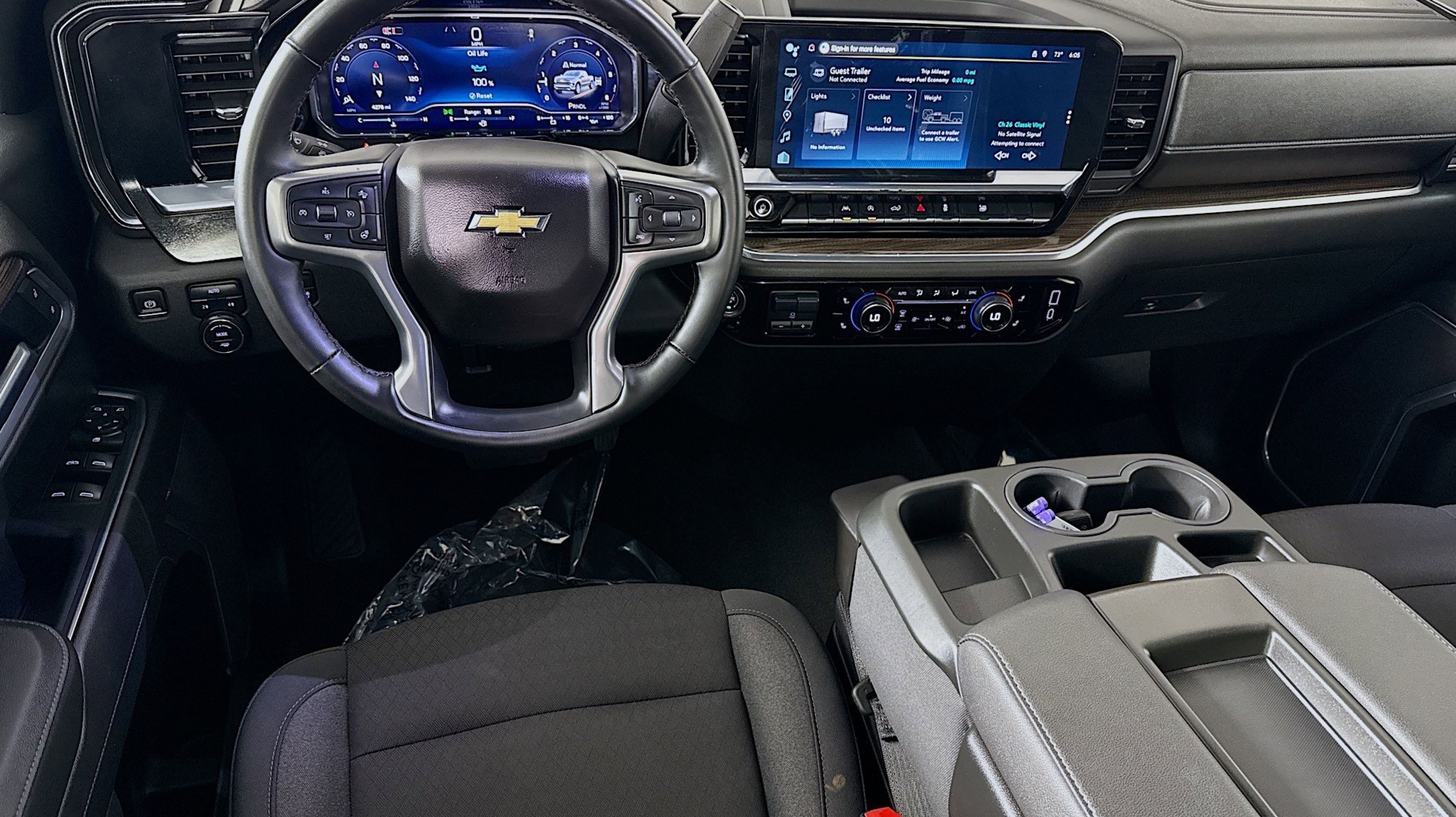 2025 Chevrolet Silverado 1500 LT - Photo 13