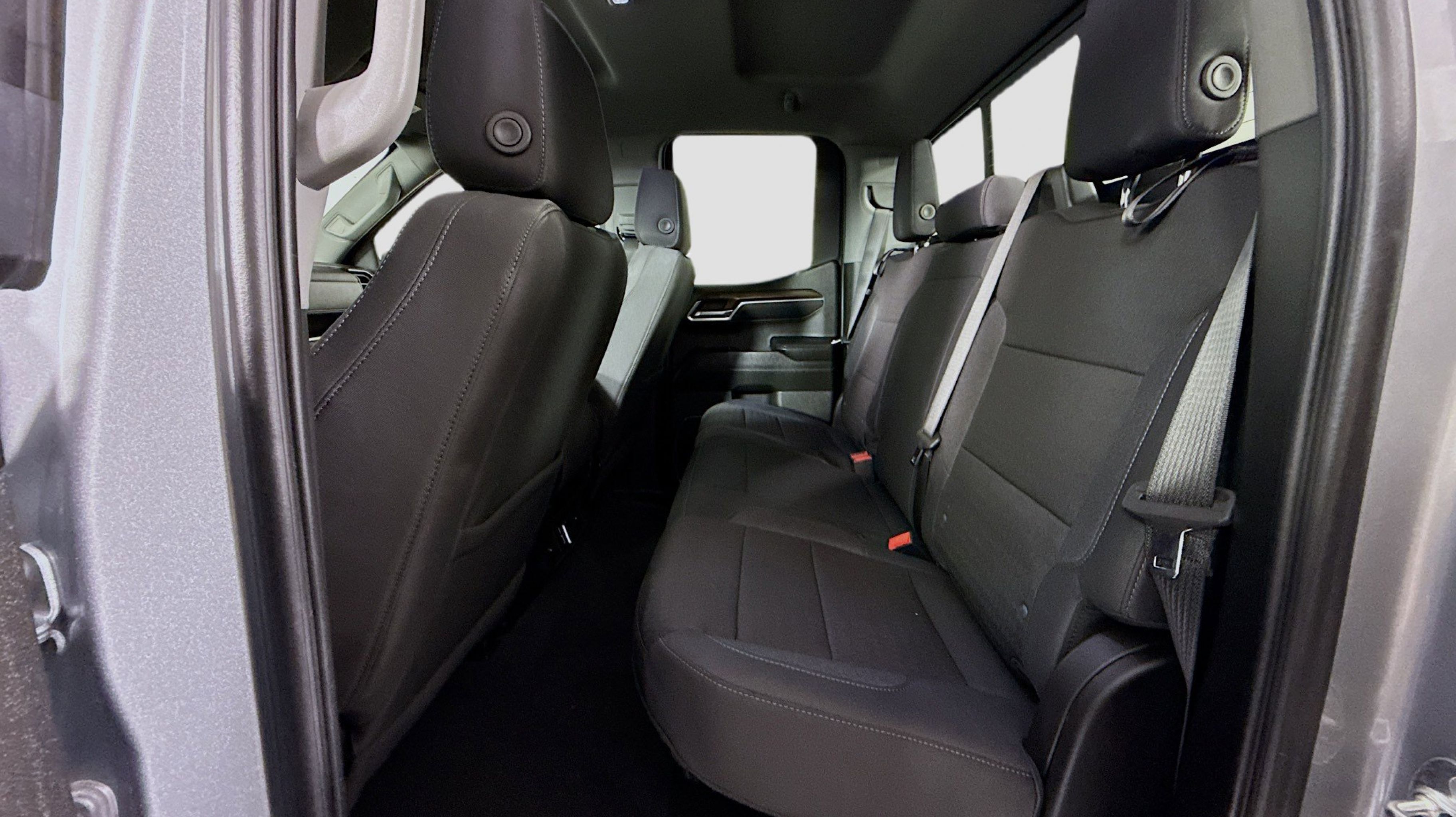 2025 Chevrolet Silverado 1500 LT - Photo 20