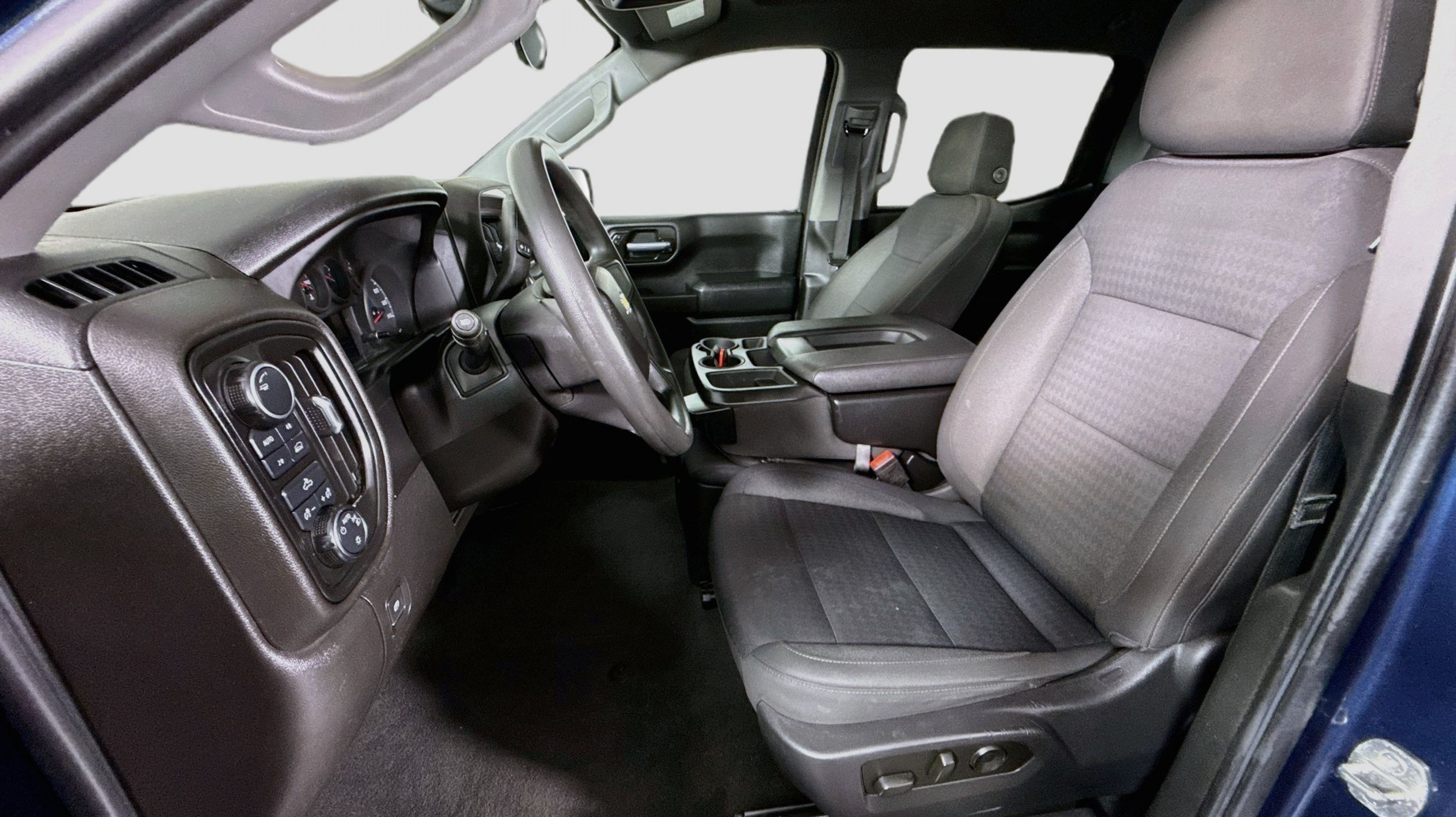 2022 Chevrolet Silverado 1500 Custom - Photo 16